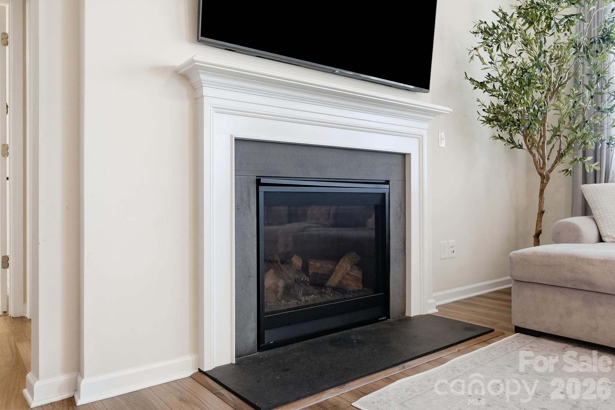 19020 Hawk Haven Lane Property Photo 8