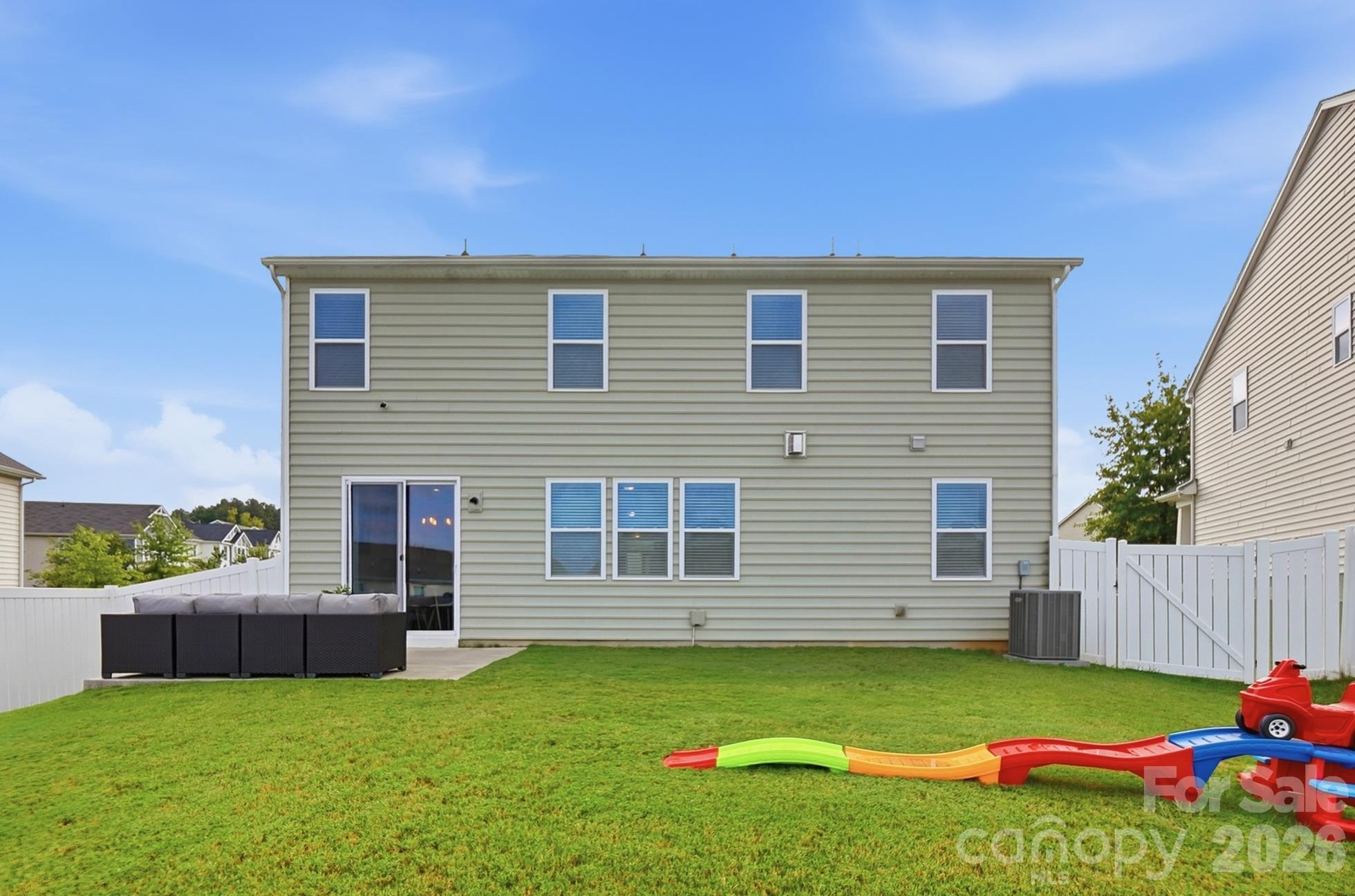 19020 Hawk Haven Lane Property Photo 32