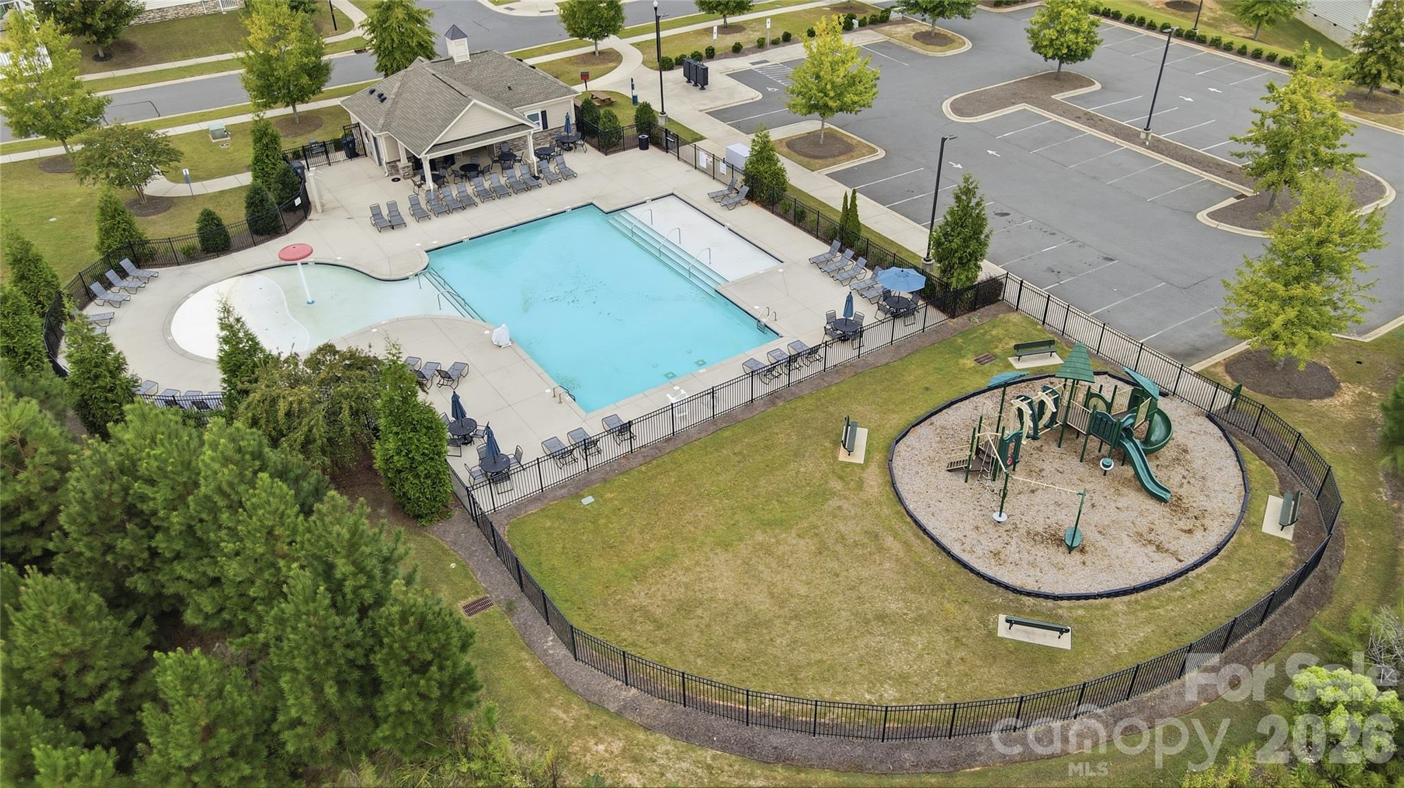19020 Hawk Haven Lane Property Photo 35