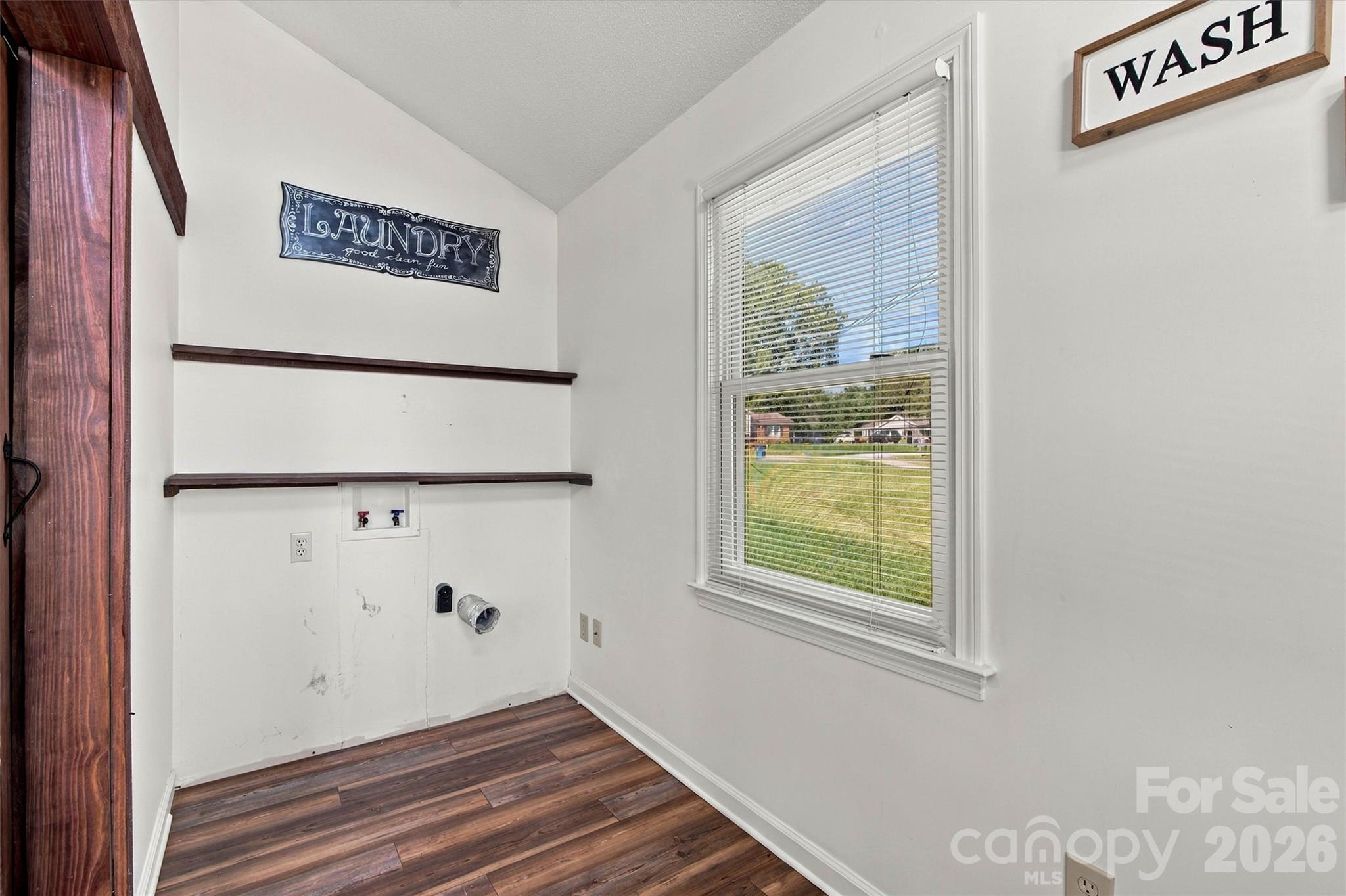 139 Greenlea Circle Property Photo 20
