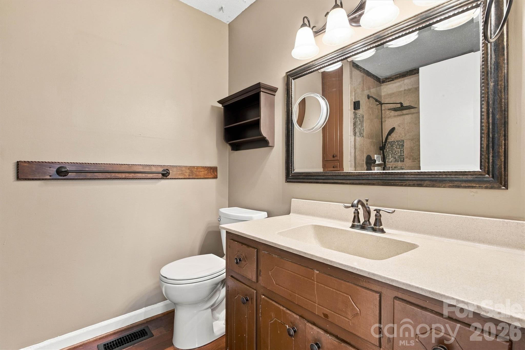 139 Greenlea Circle Property Photo 28