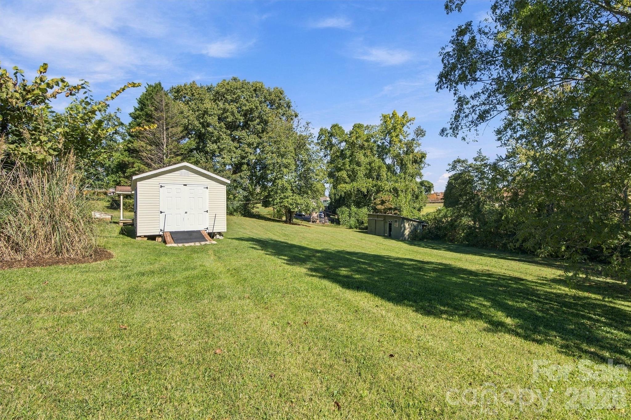 139 Greenlea Circle Property Photo 42