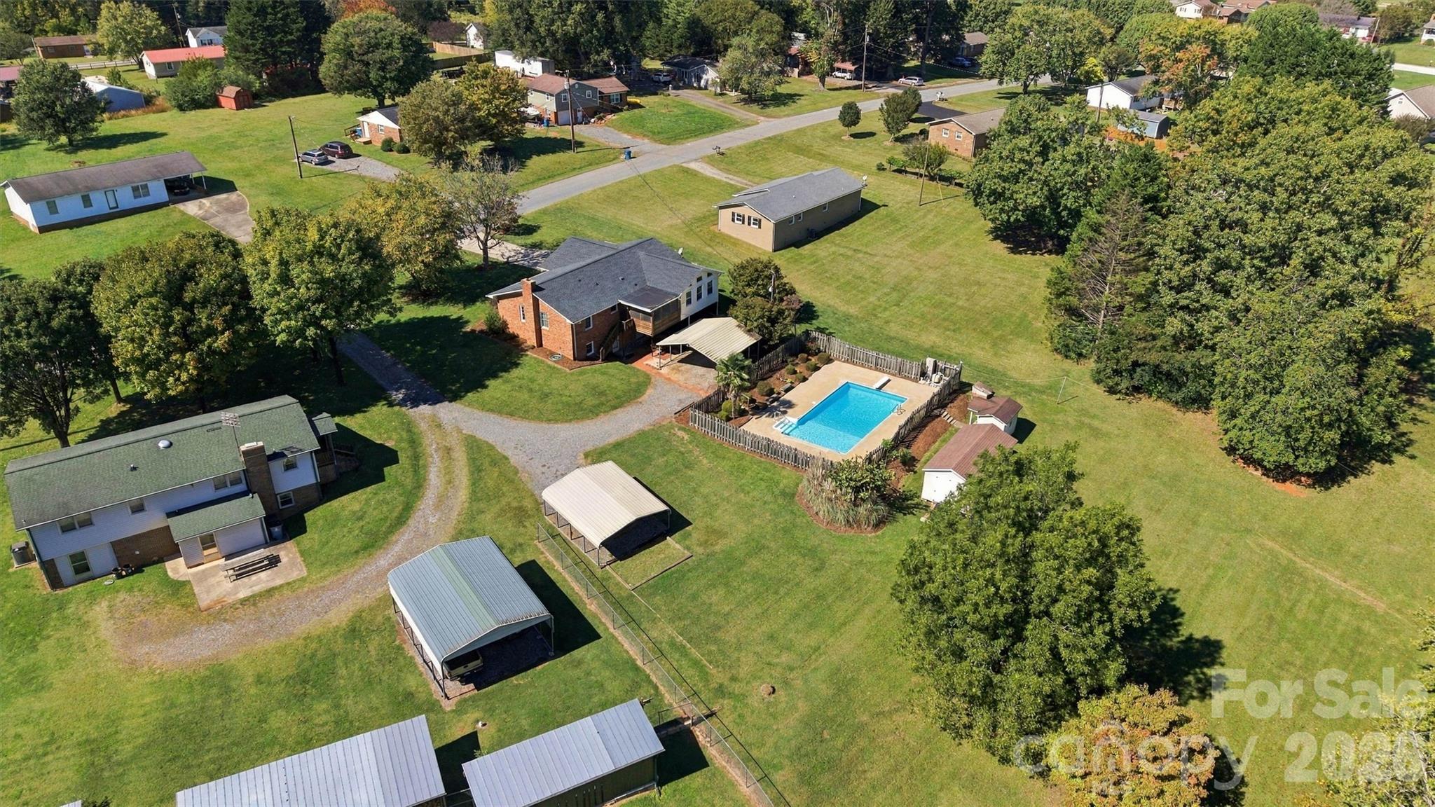 139 Greenlea Circle Property Photo 48