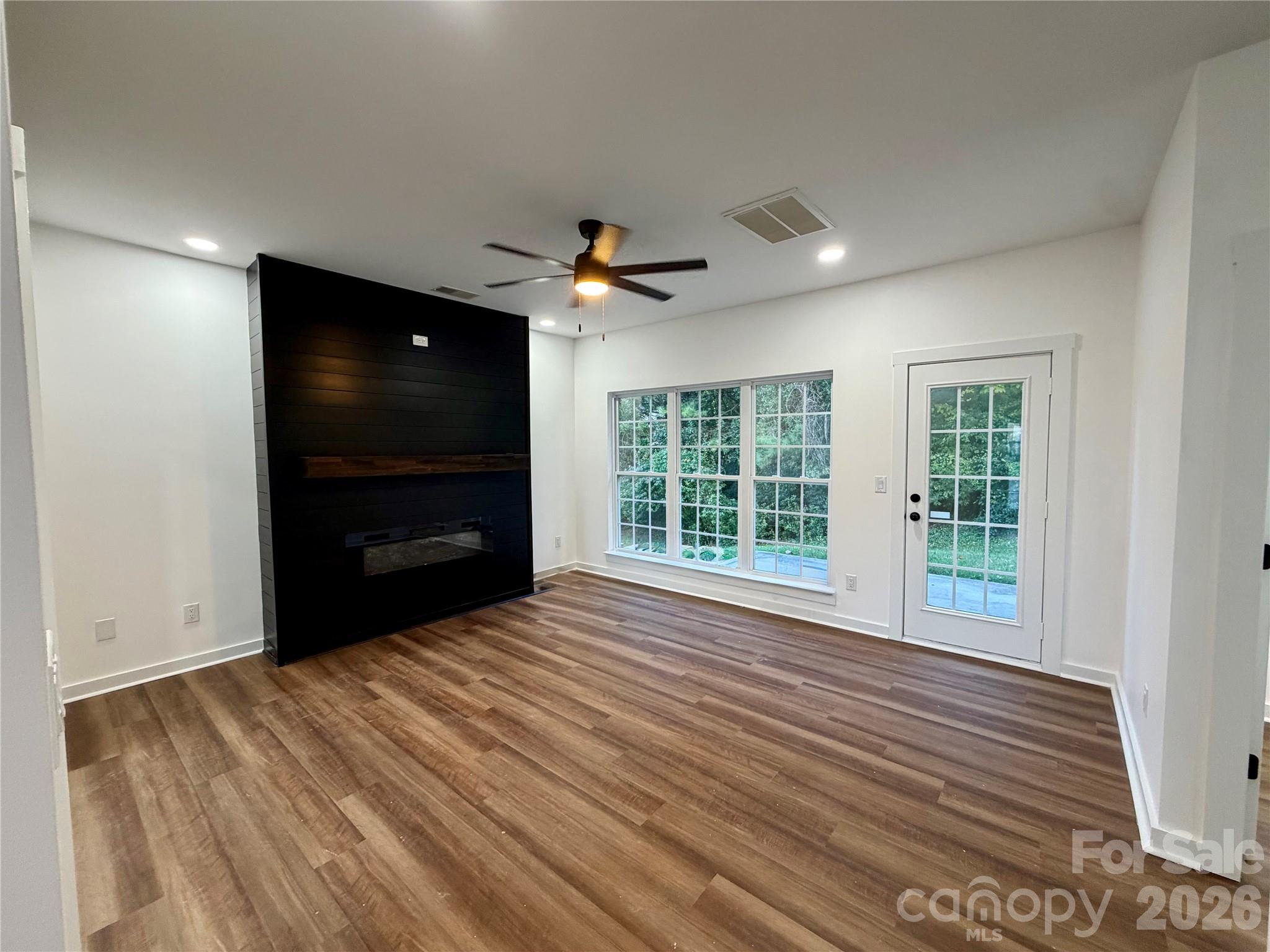 116 Huckleberry Lane Property Photo 4
