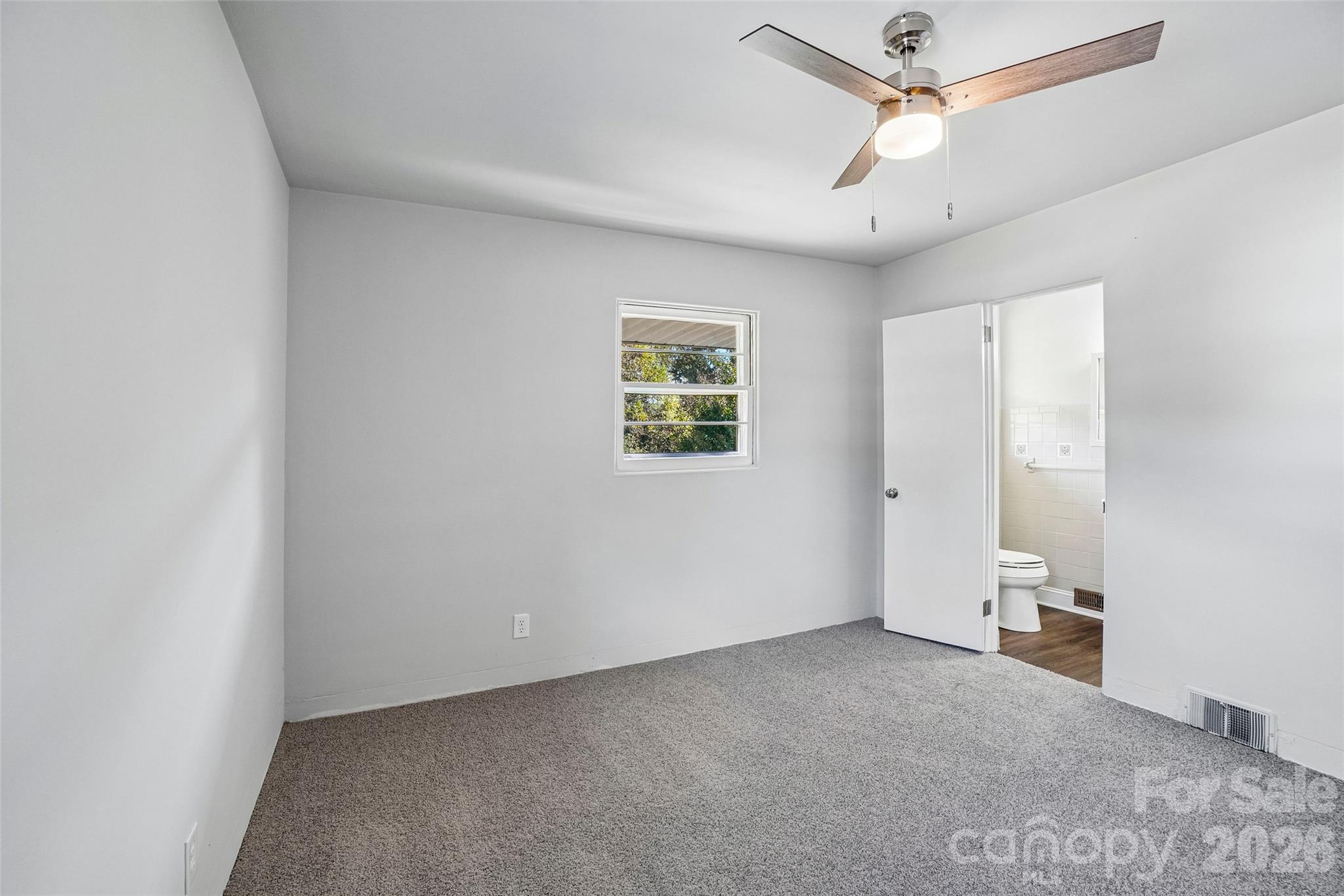 28 Highland Street Property Photo 4