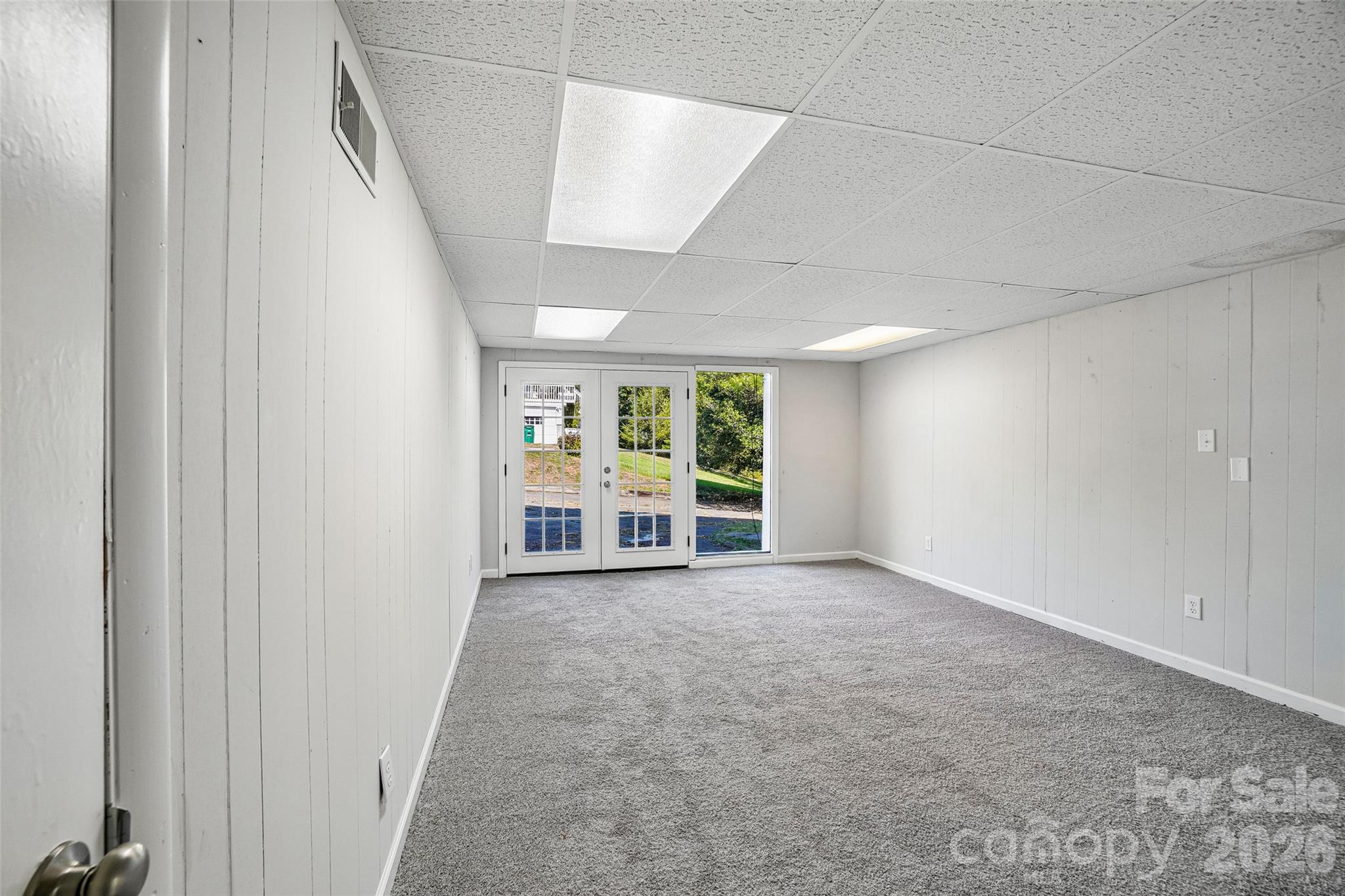 28 Highland Street Property Photo 31