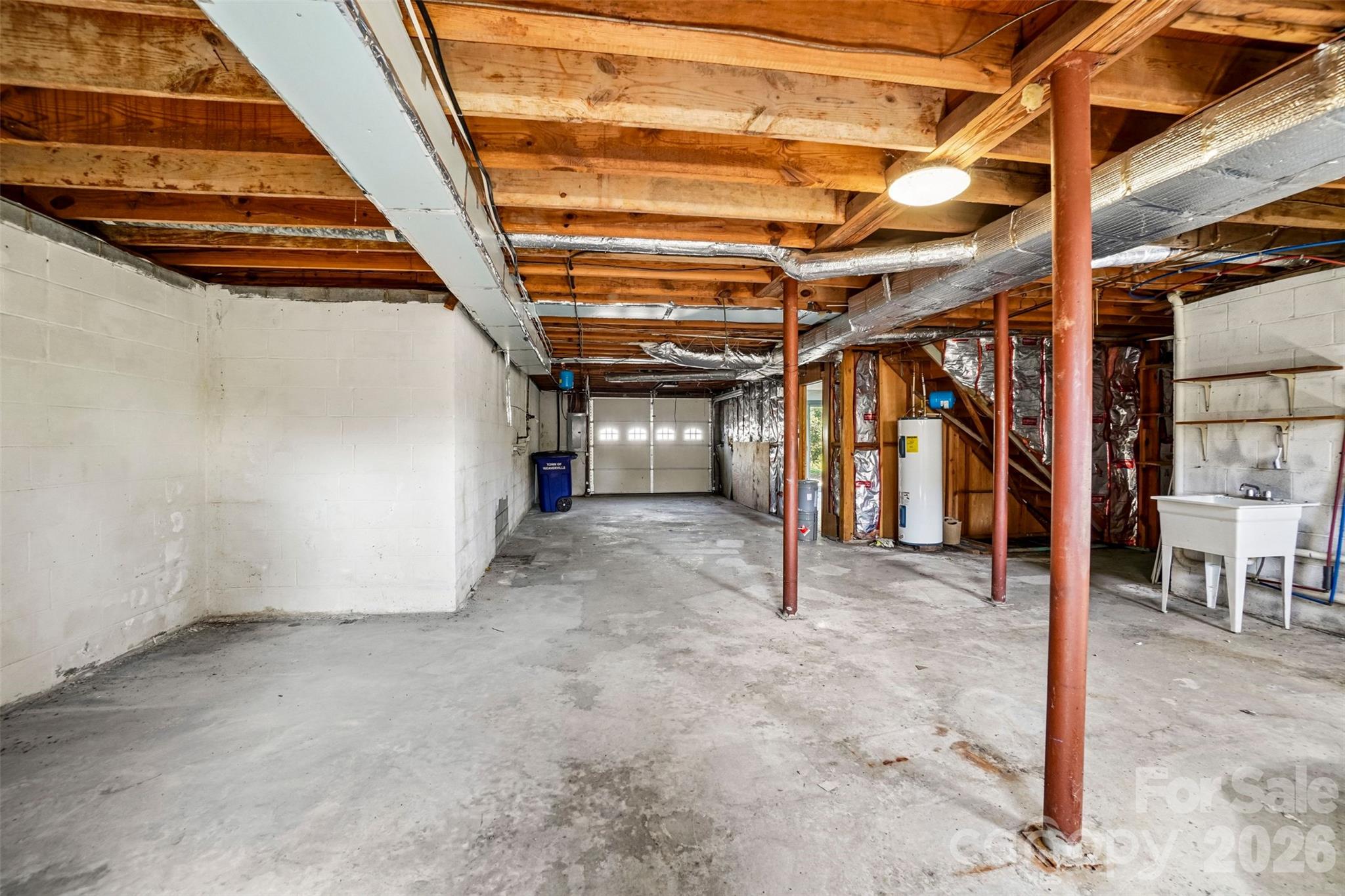 28 Highland Street Property Photo 33