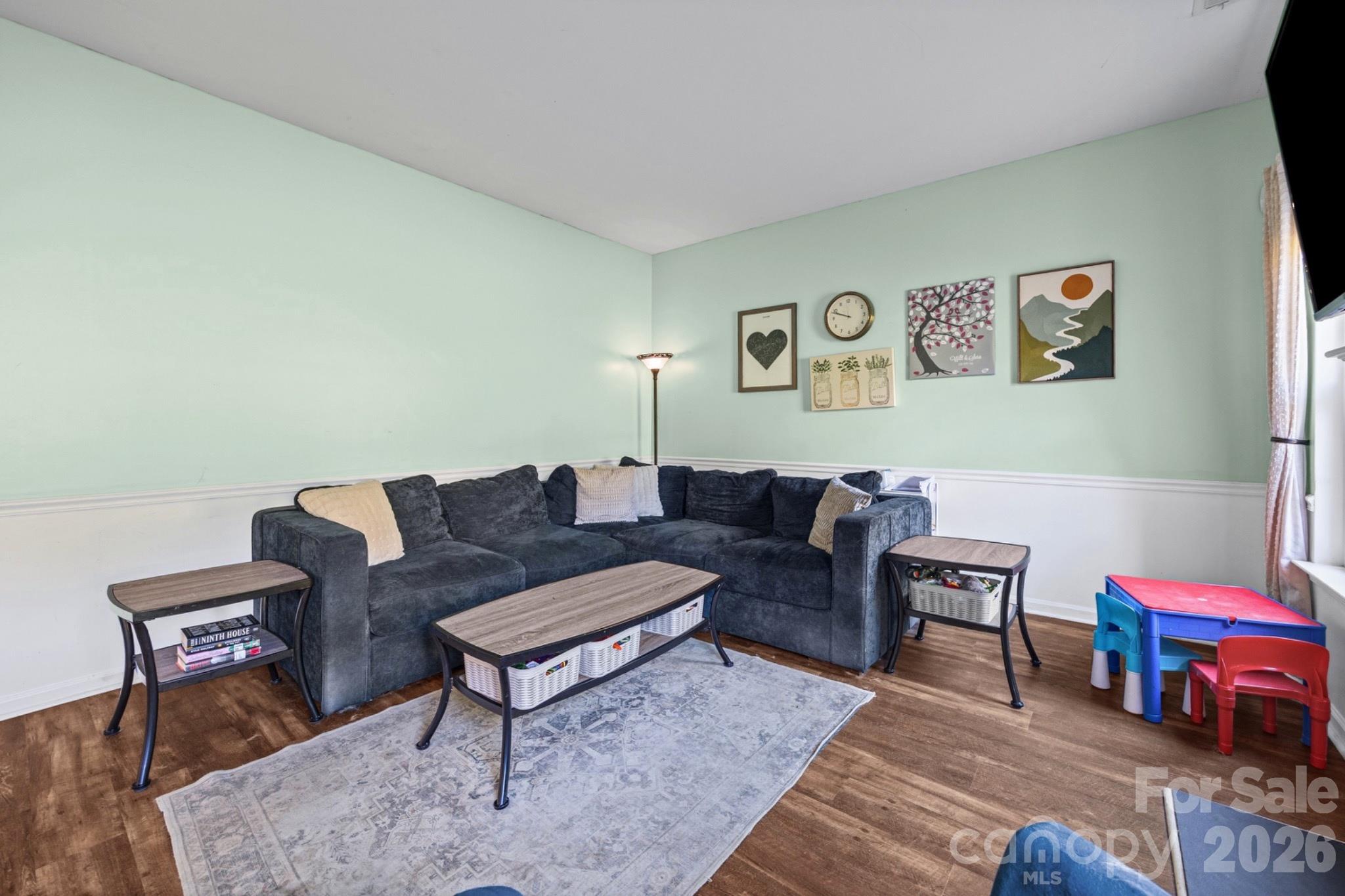 11029 Elven Drive Property Photo 14