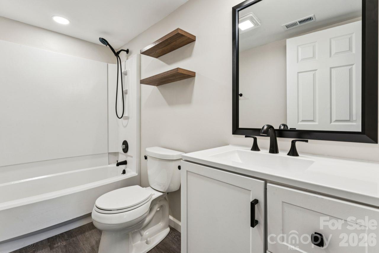 6719 Montezuma Trail Property Photo 9
