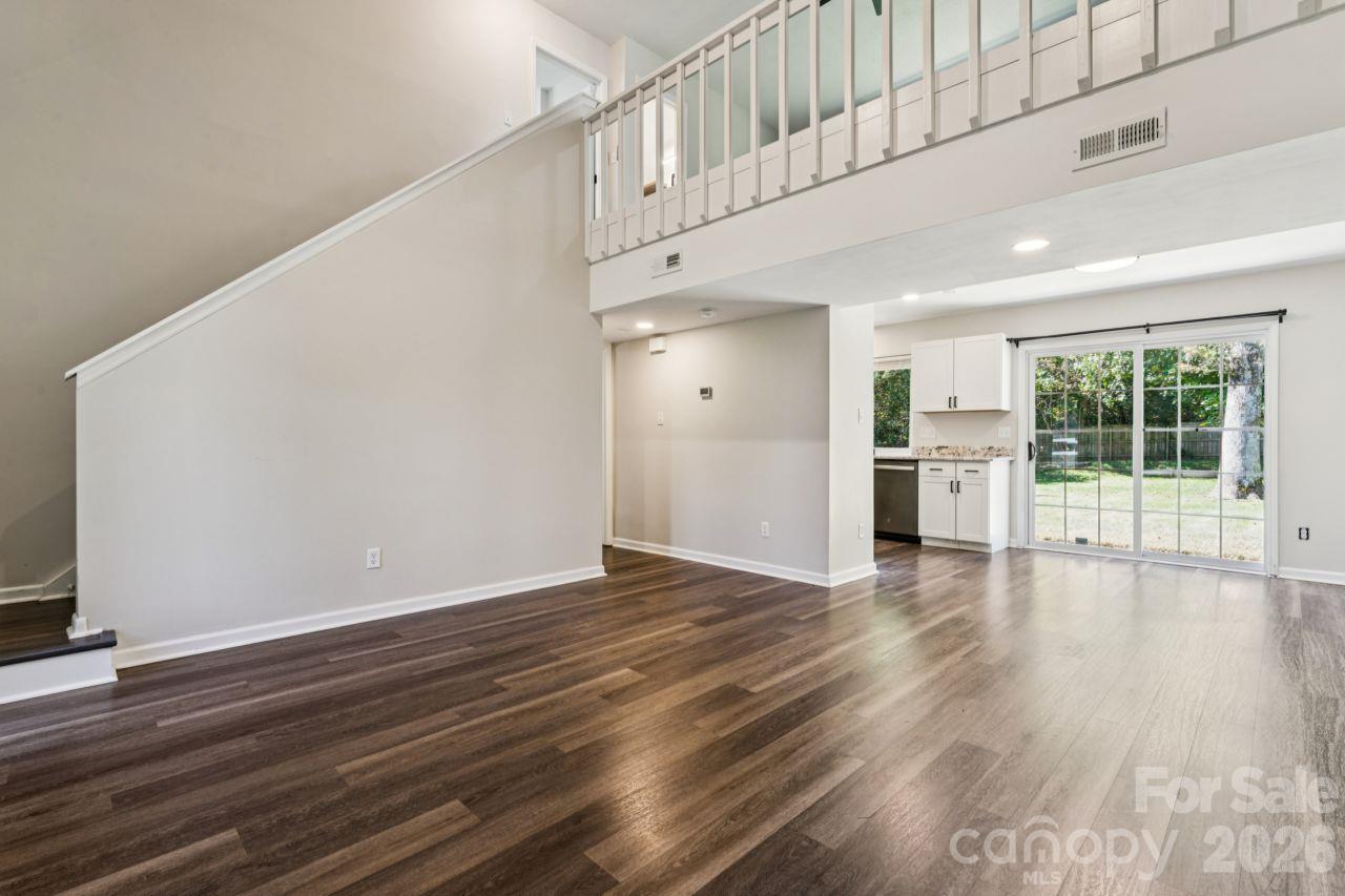 6719 Montezuma Trail Property Photo 20