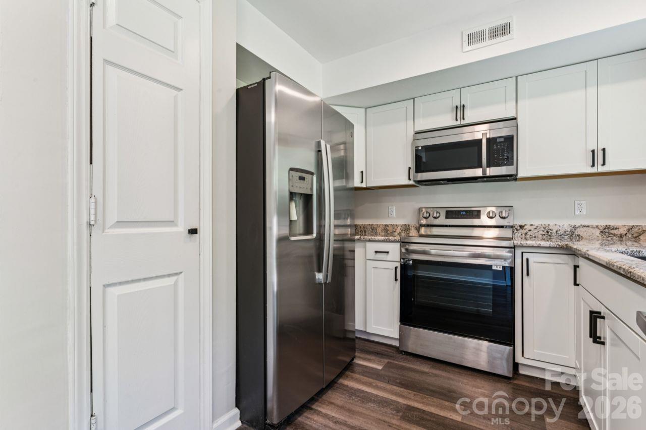 6719 Montezuma Trail Property Photo 24
