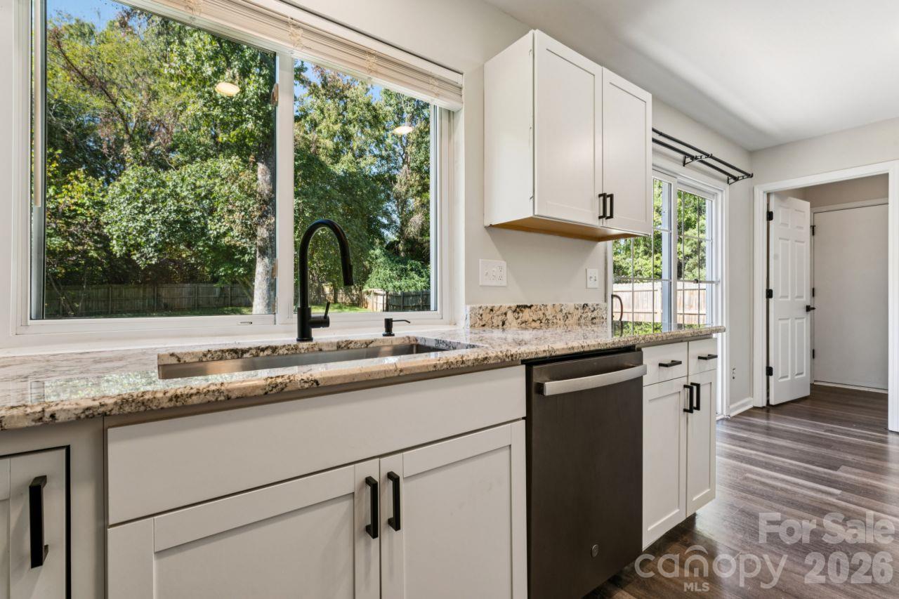 6719 Montezuma Trail Property Photo 25
