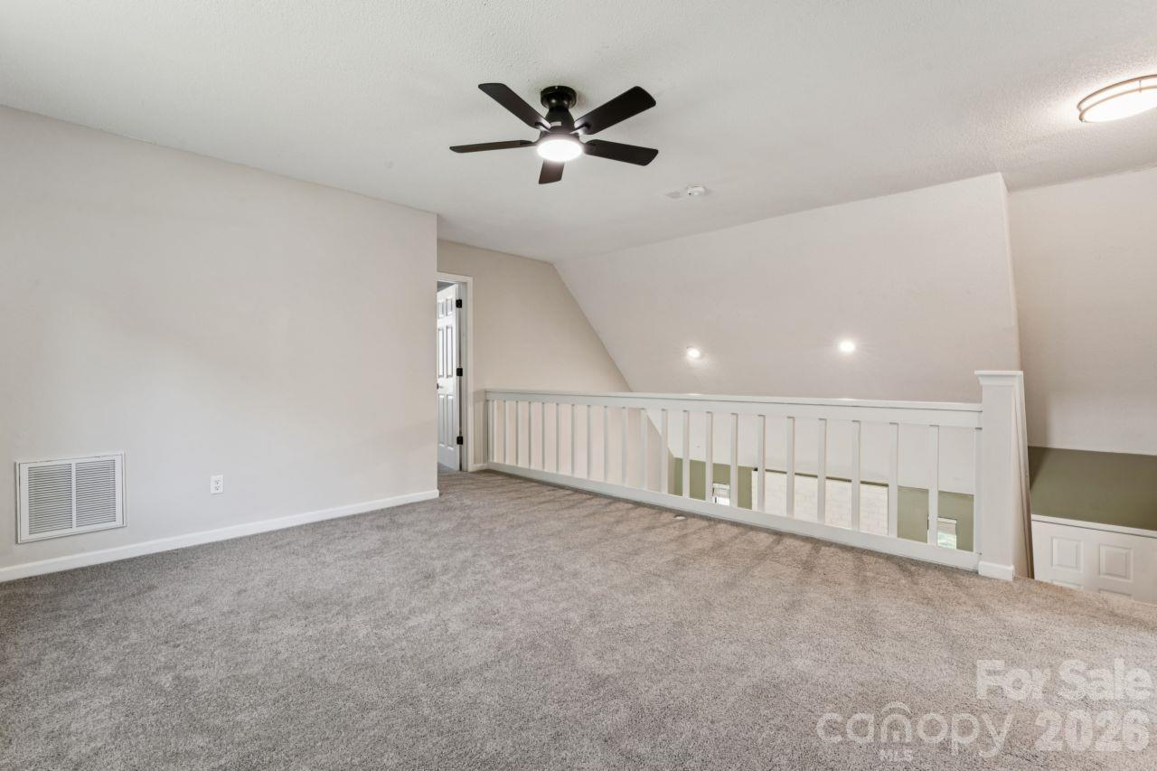 6719 Montezuma Trail Property Photo 33