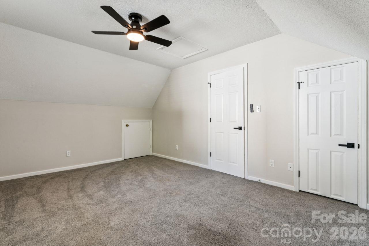 6719 Montezuma Trail Property Photo 43