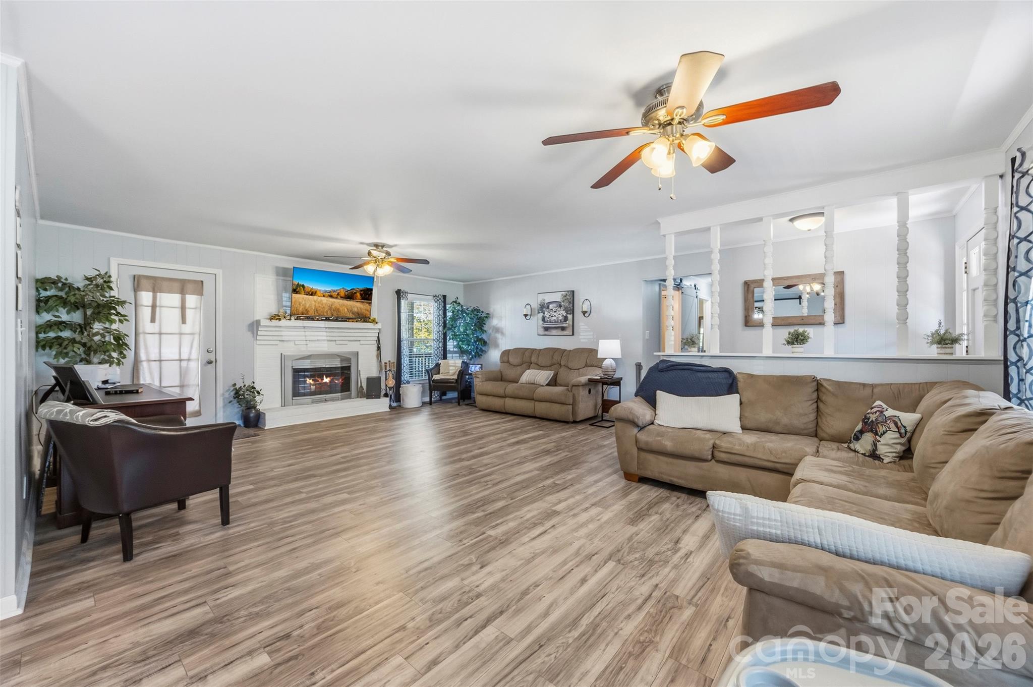 106 White Plains Drive Property Photo 10