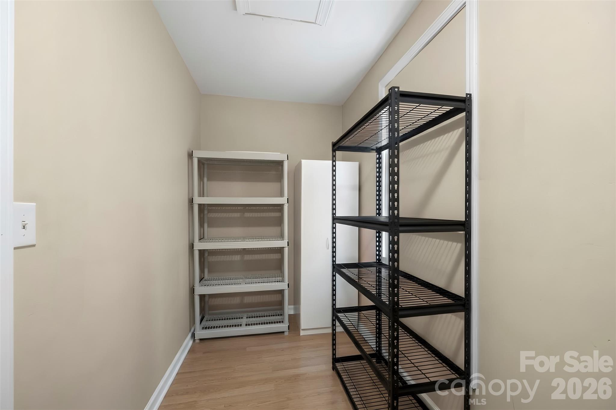 106 White Plains Drive Property Photo 21