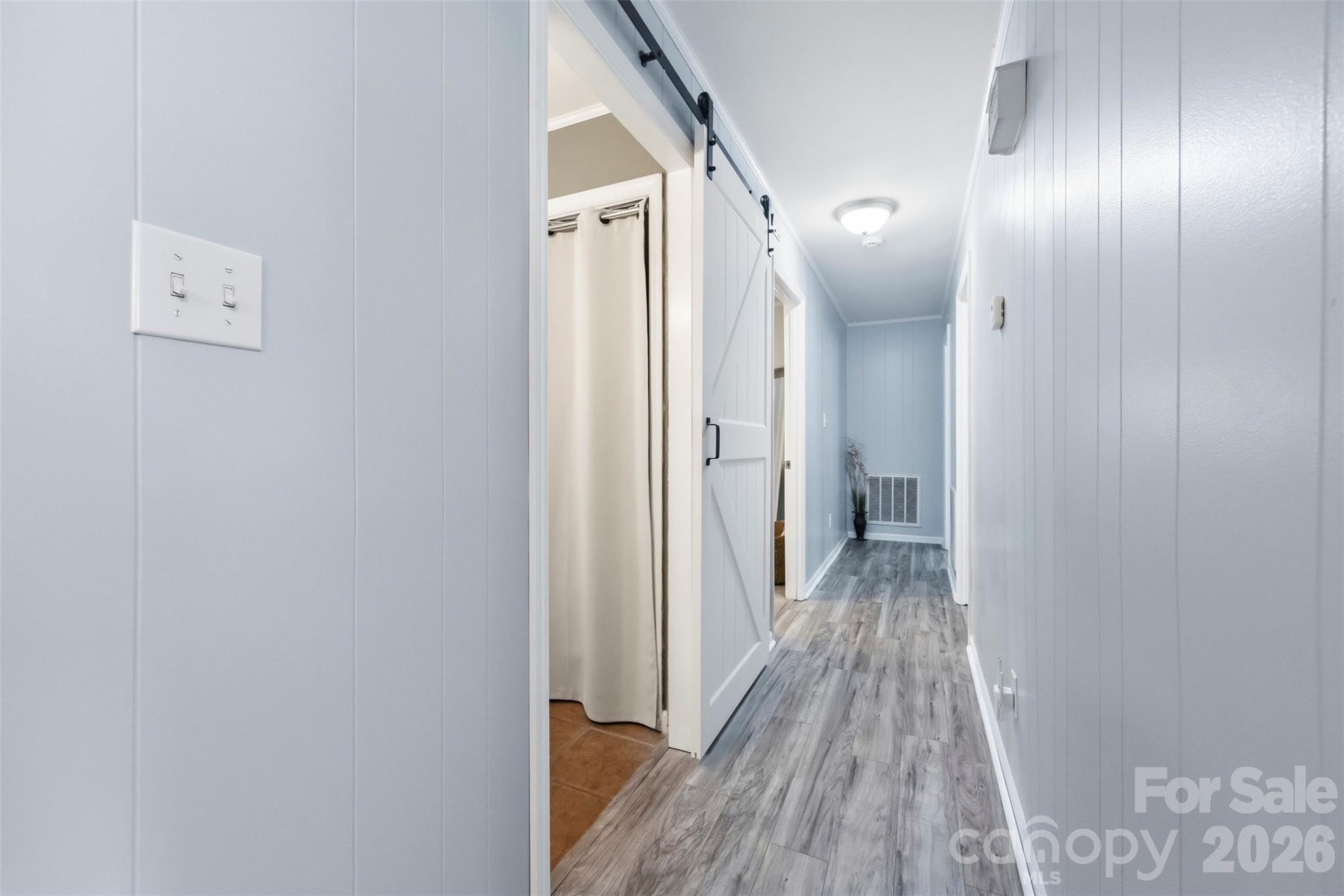 106 White Plains Drive Property Photo 22