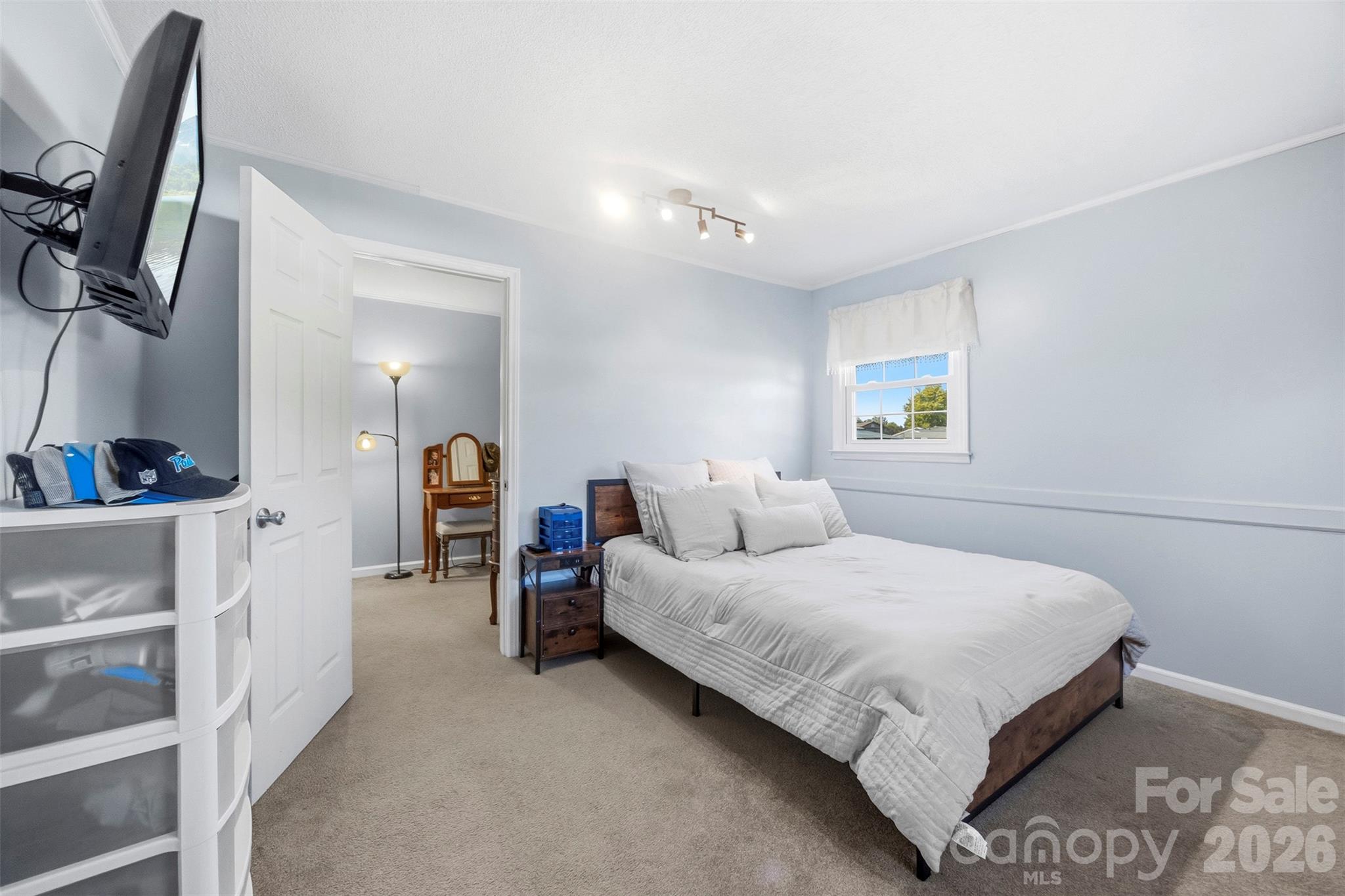 106 White Plains Drive Property Photo 29