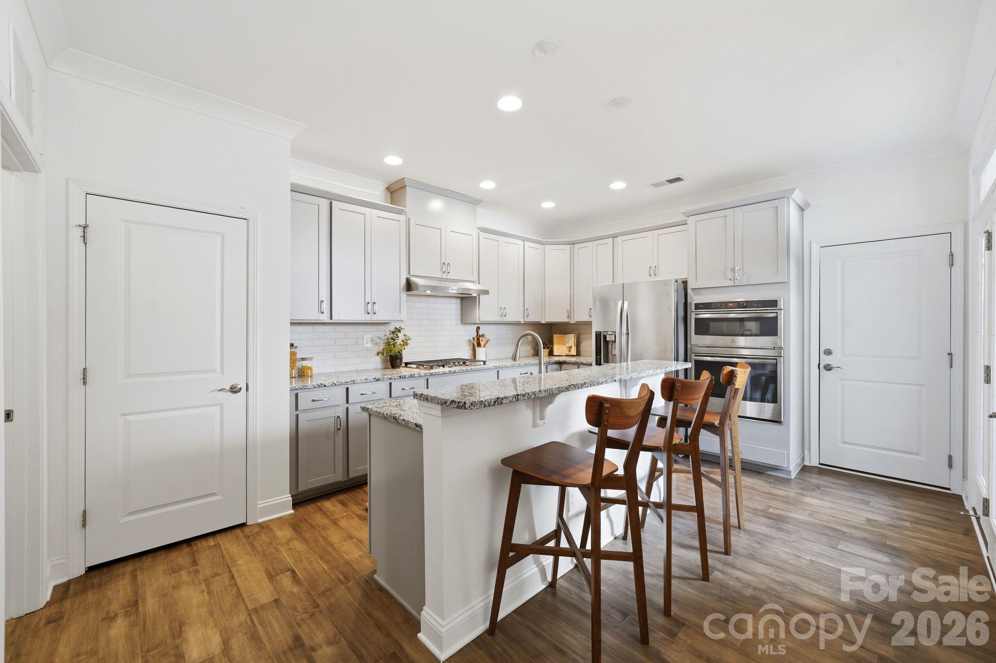 108 Certificate Street C Property Photo 7