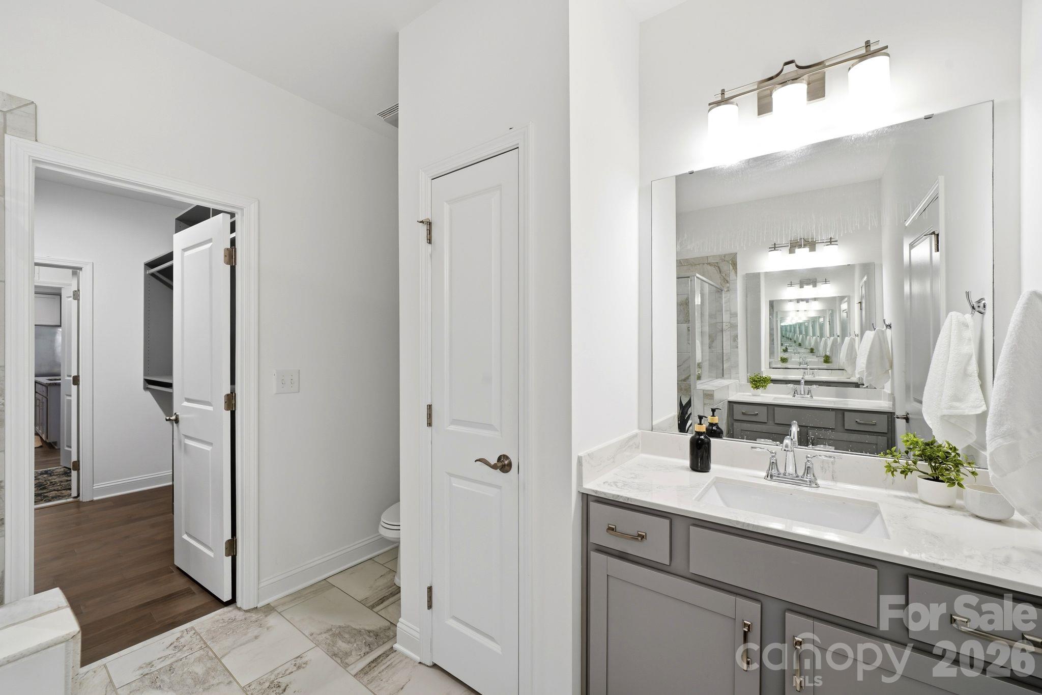 108 Certificate Street C Property Photo 15