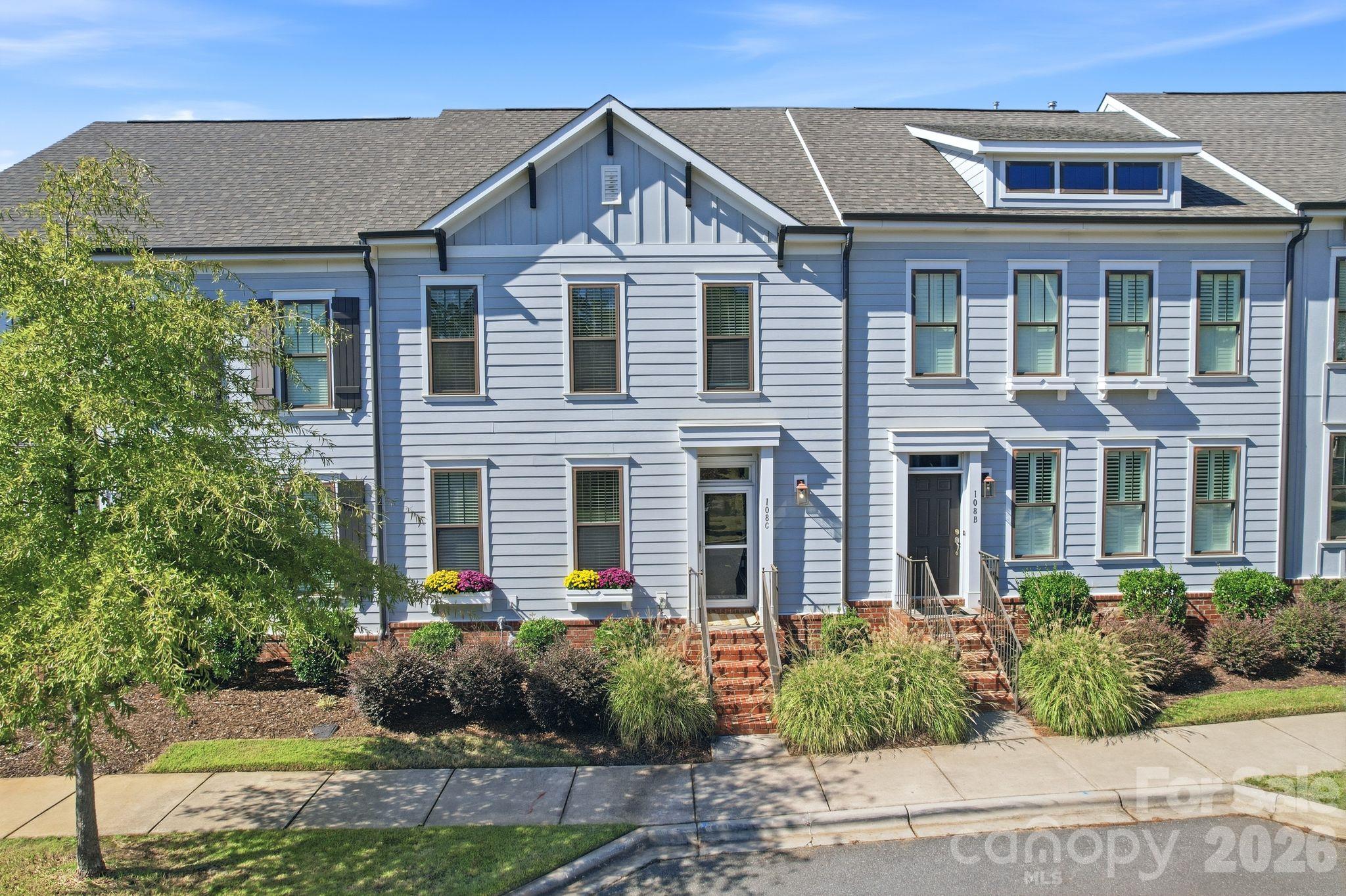 108 Certificate Street C Property Photo 27