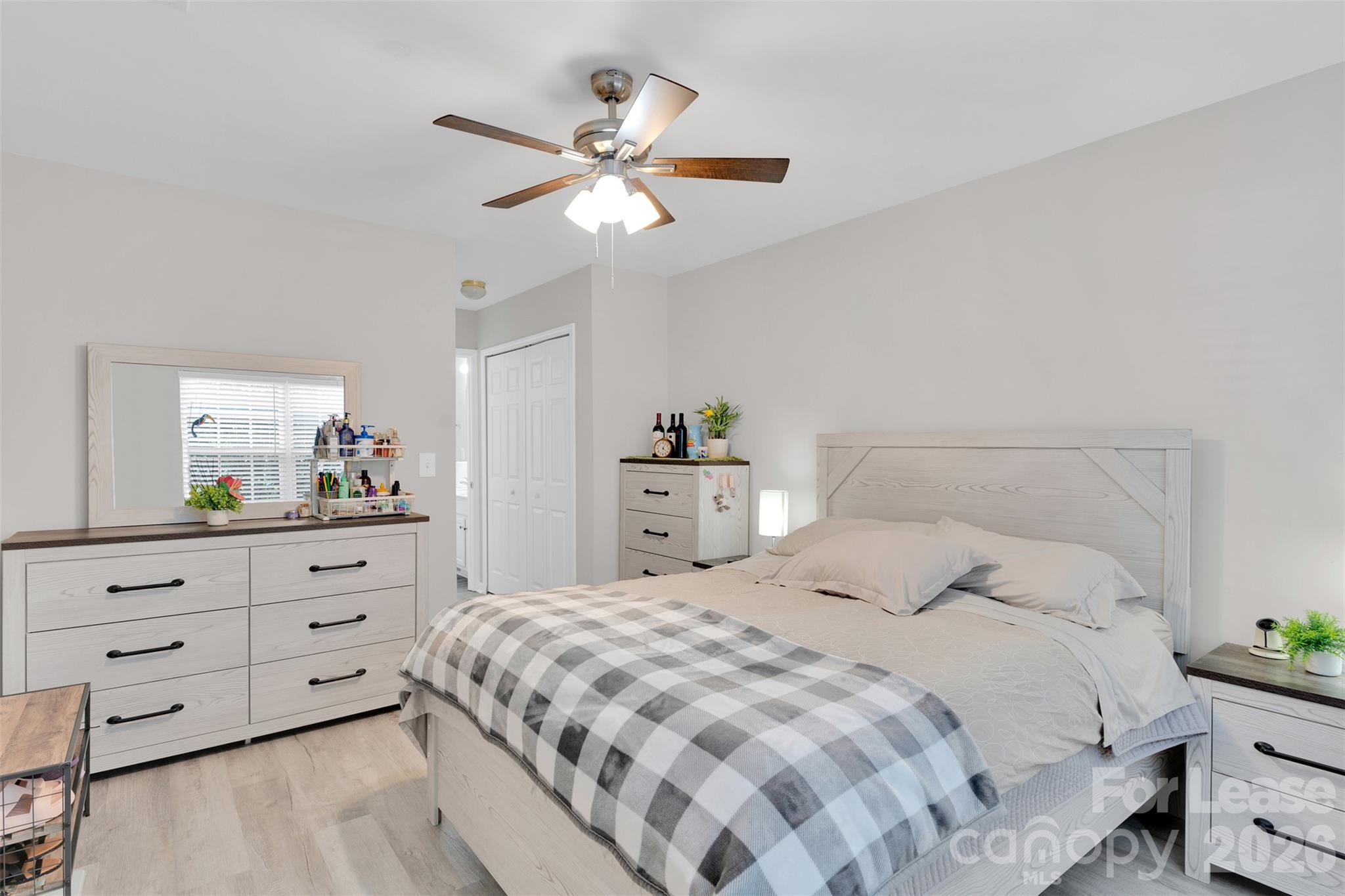 315 Deep Water Lane Property Photo 12