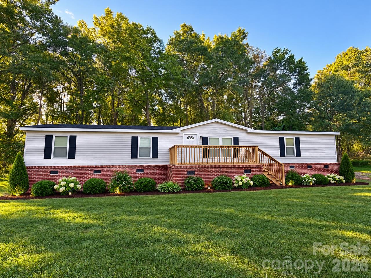 282 Dixon Road Property Photo 1