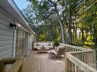 282 Dixon Road Property Photo 19