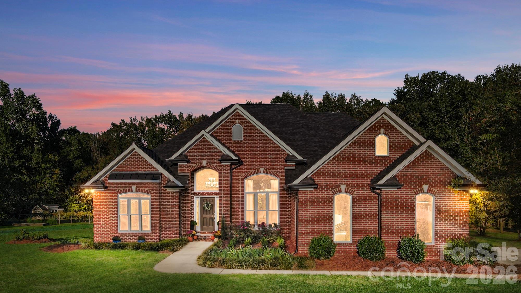 4414 Whitetail Lane Property Photo 1