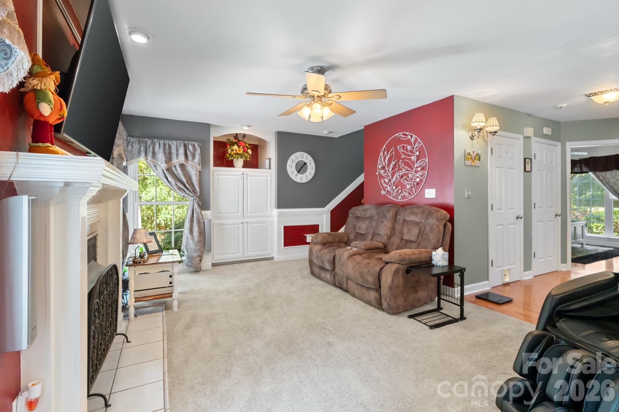 1172 Deer Run Road Property Photo 8