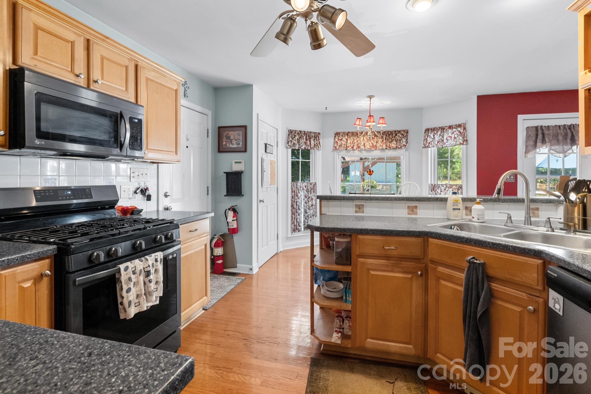 1172 Deer Run Road Property Photo 16