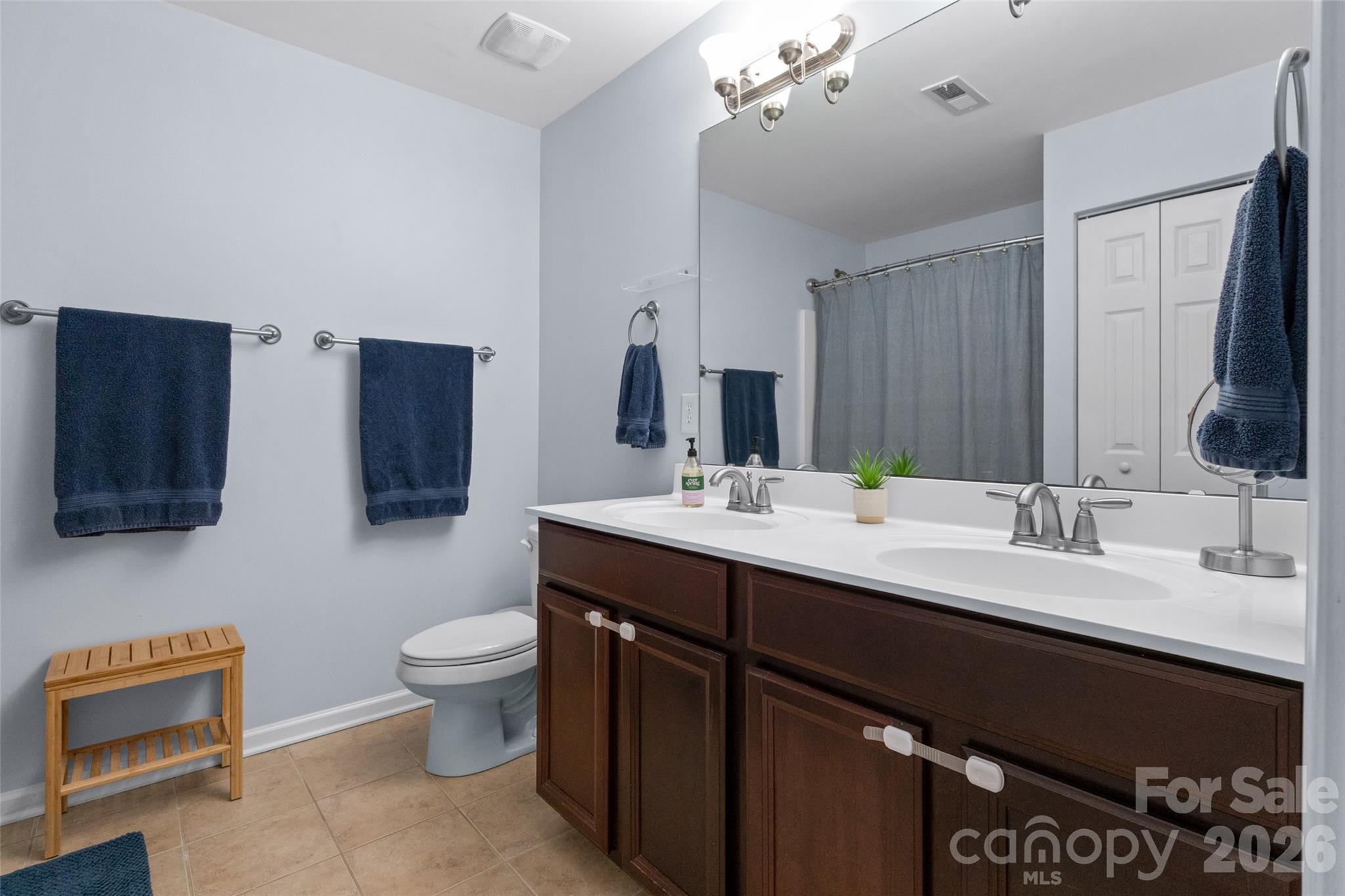 837 Lion Lane Property Photo 14