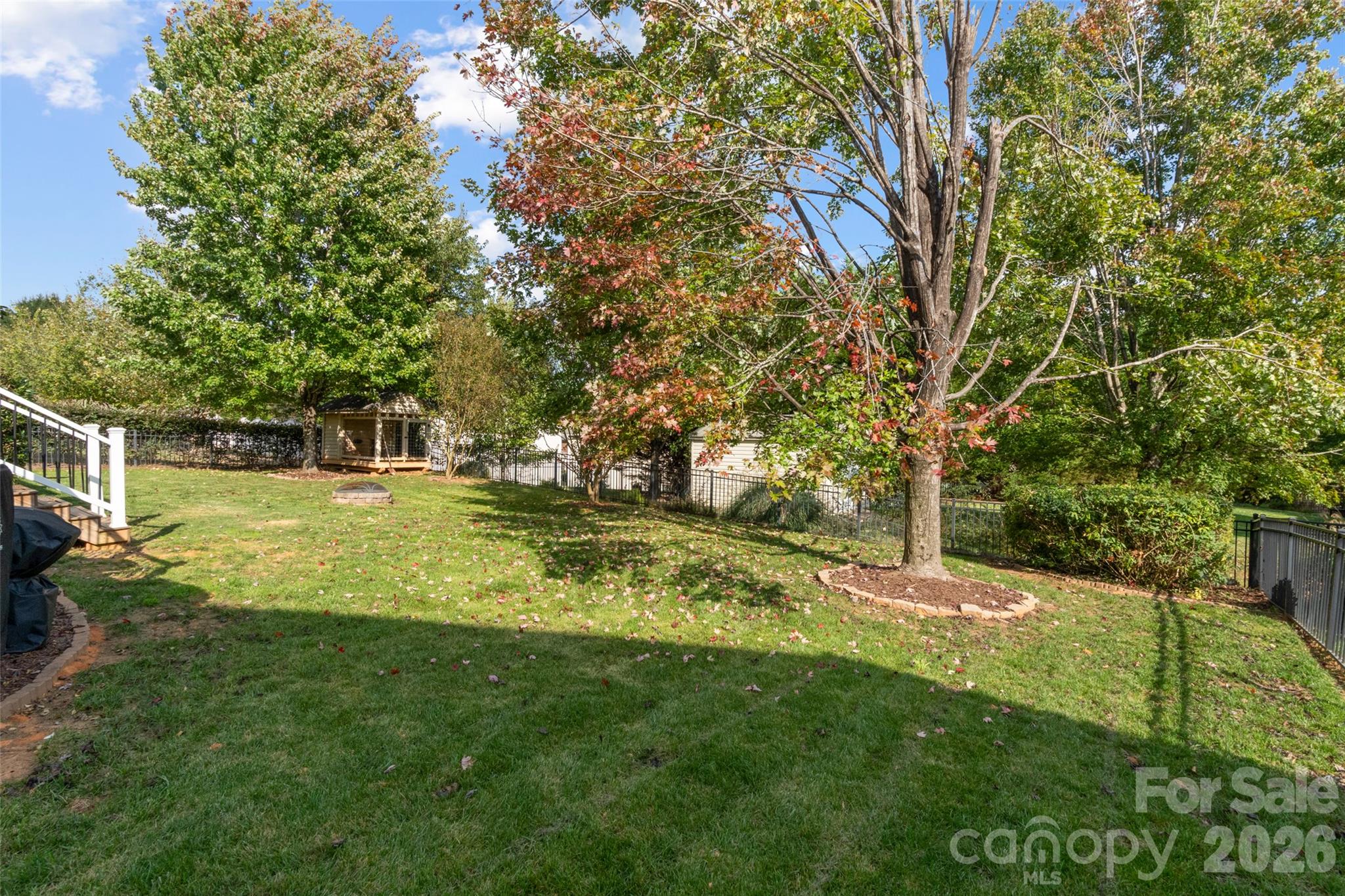 837 Lion Lane Property Photo 27