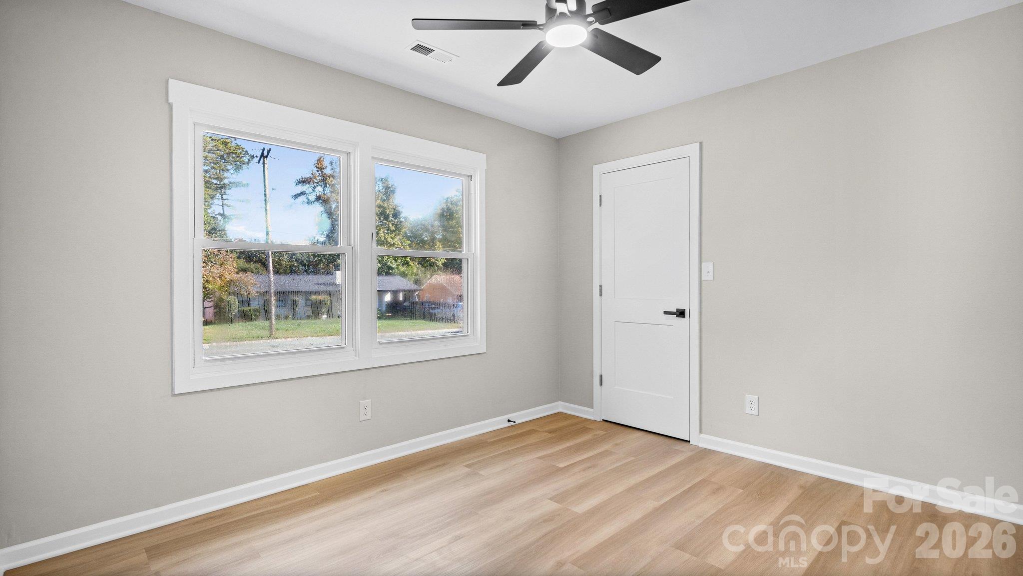 708 Aintree Road Property Photo 25