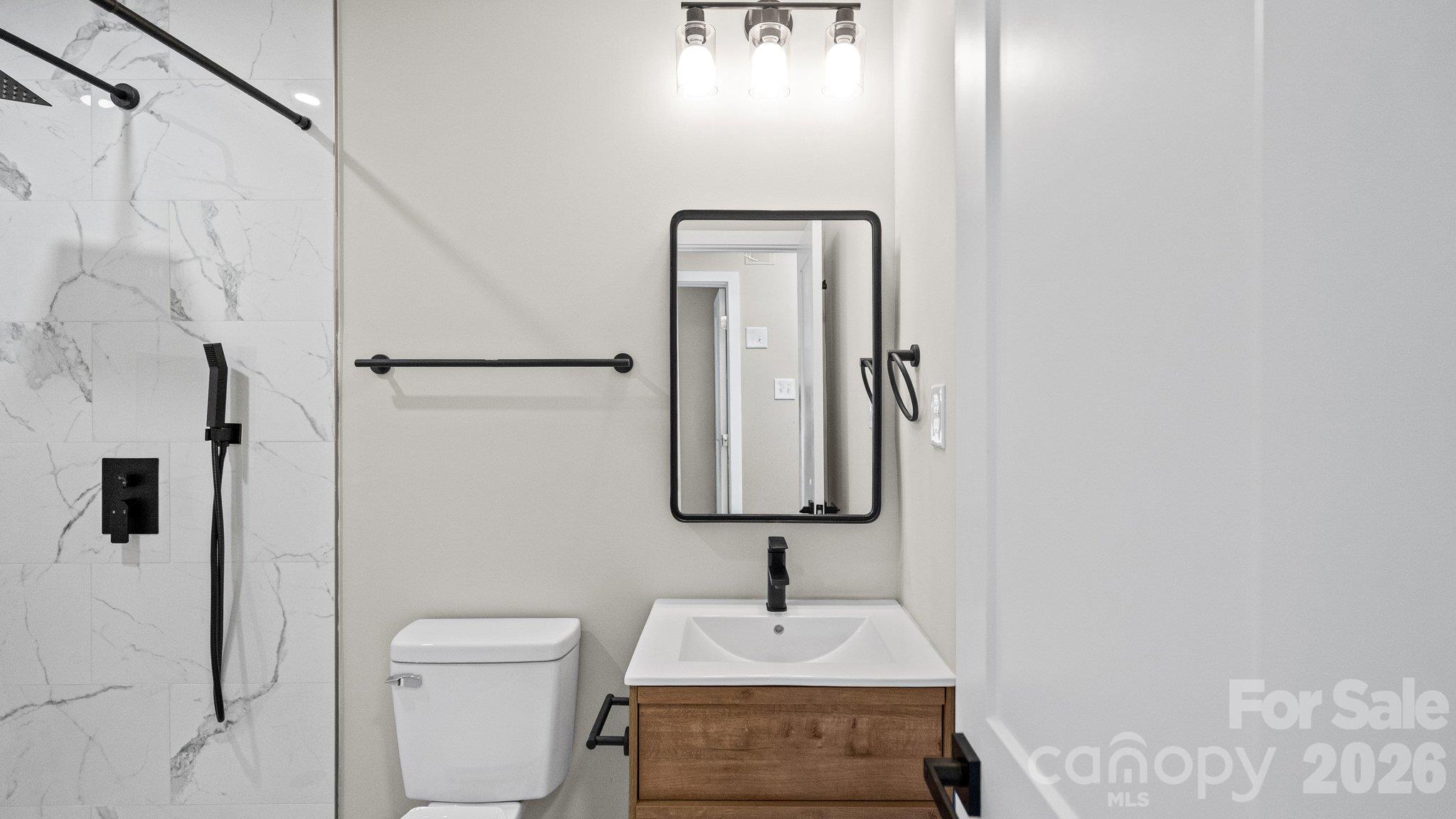 708 Aintree Road Property Photo 27