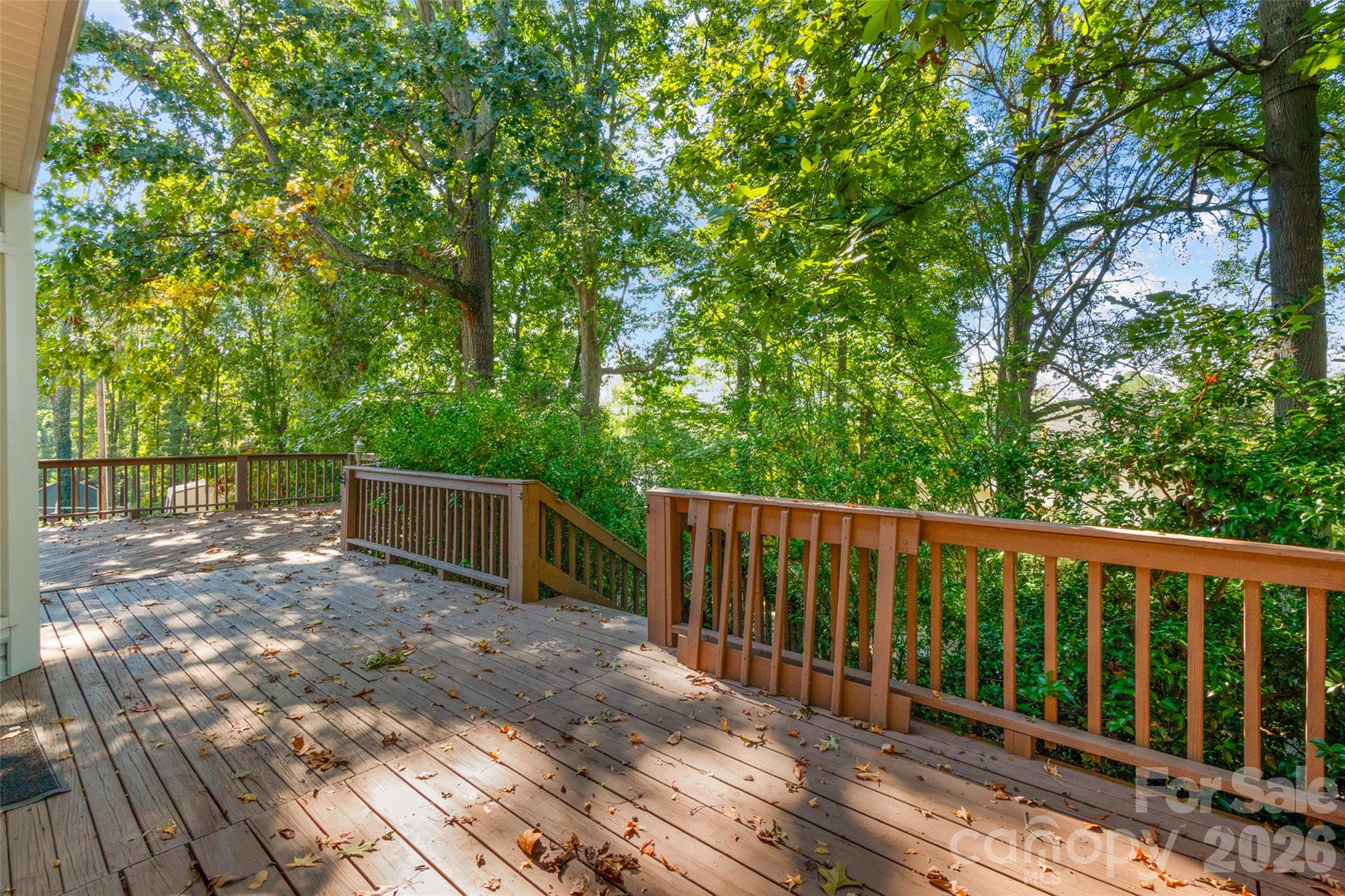 10913 Lassen Court Property Photo 32