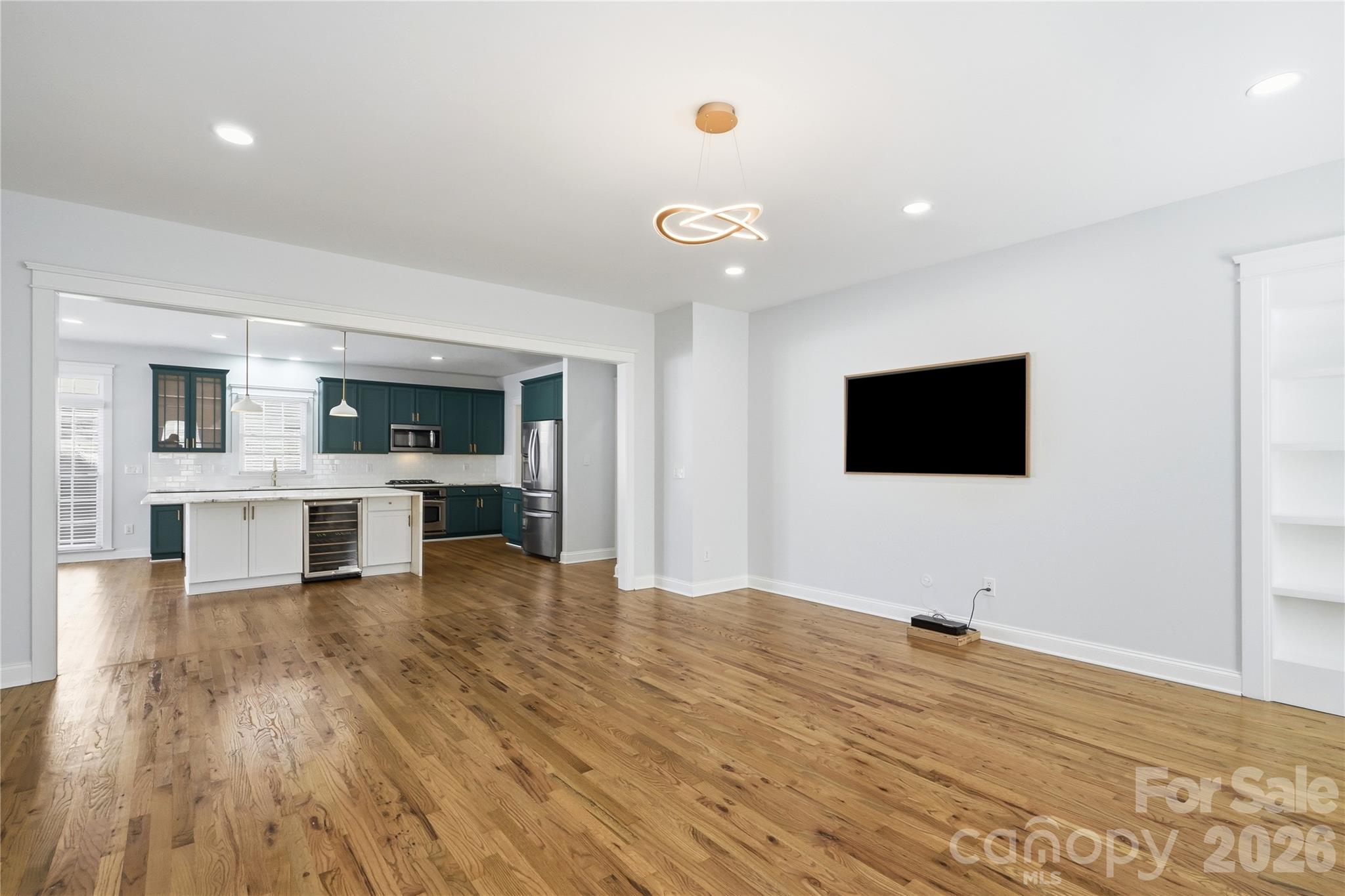 882 Promenade Walk Property Photo 16