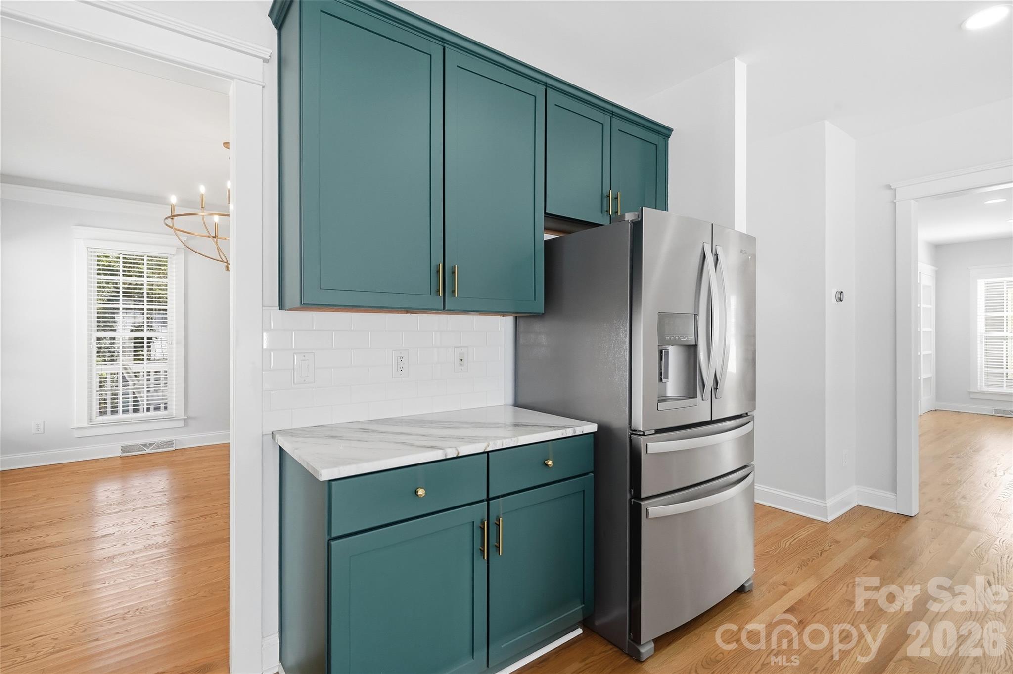 882 Promenade Walk Property Photo 21