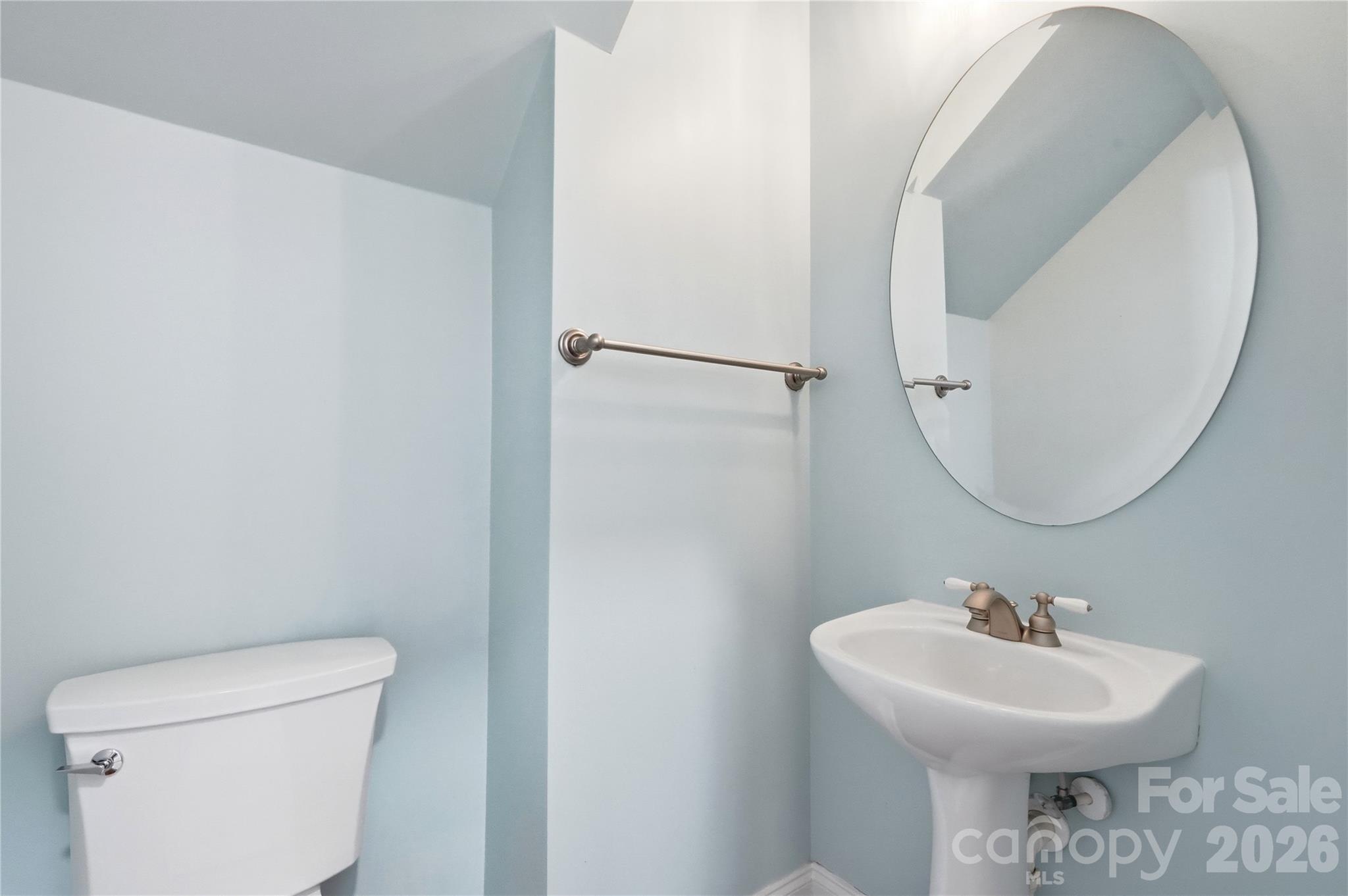 882 Promenade Walk Property Photo 28