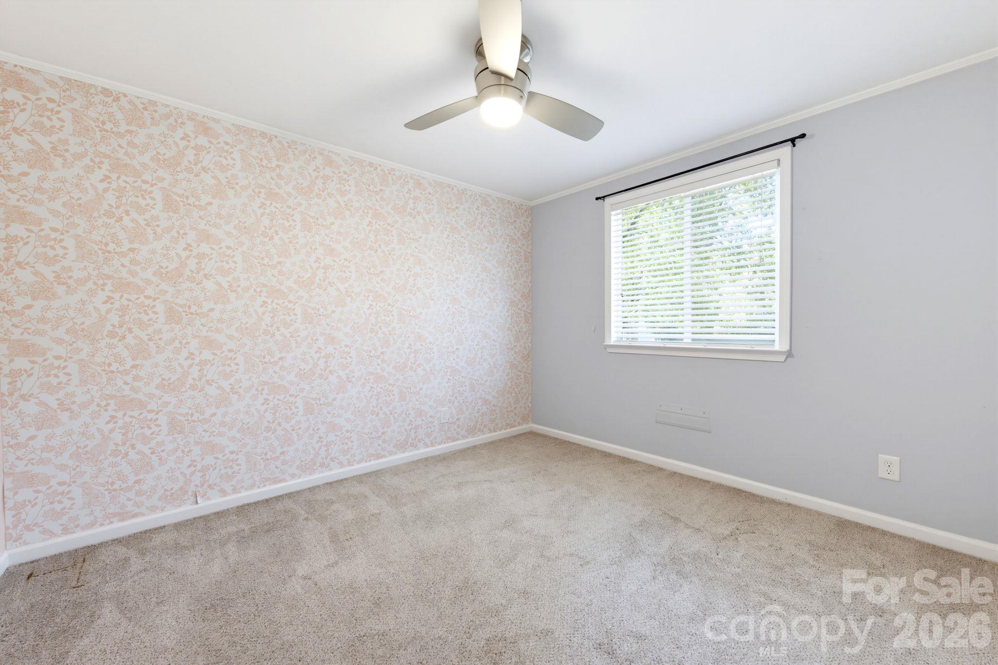 6901 Rollingridge Drive Property Photo 17