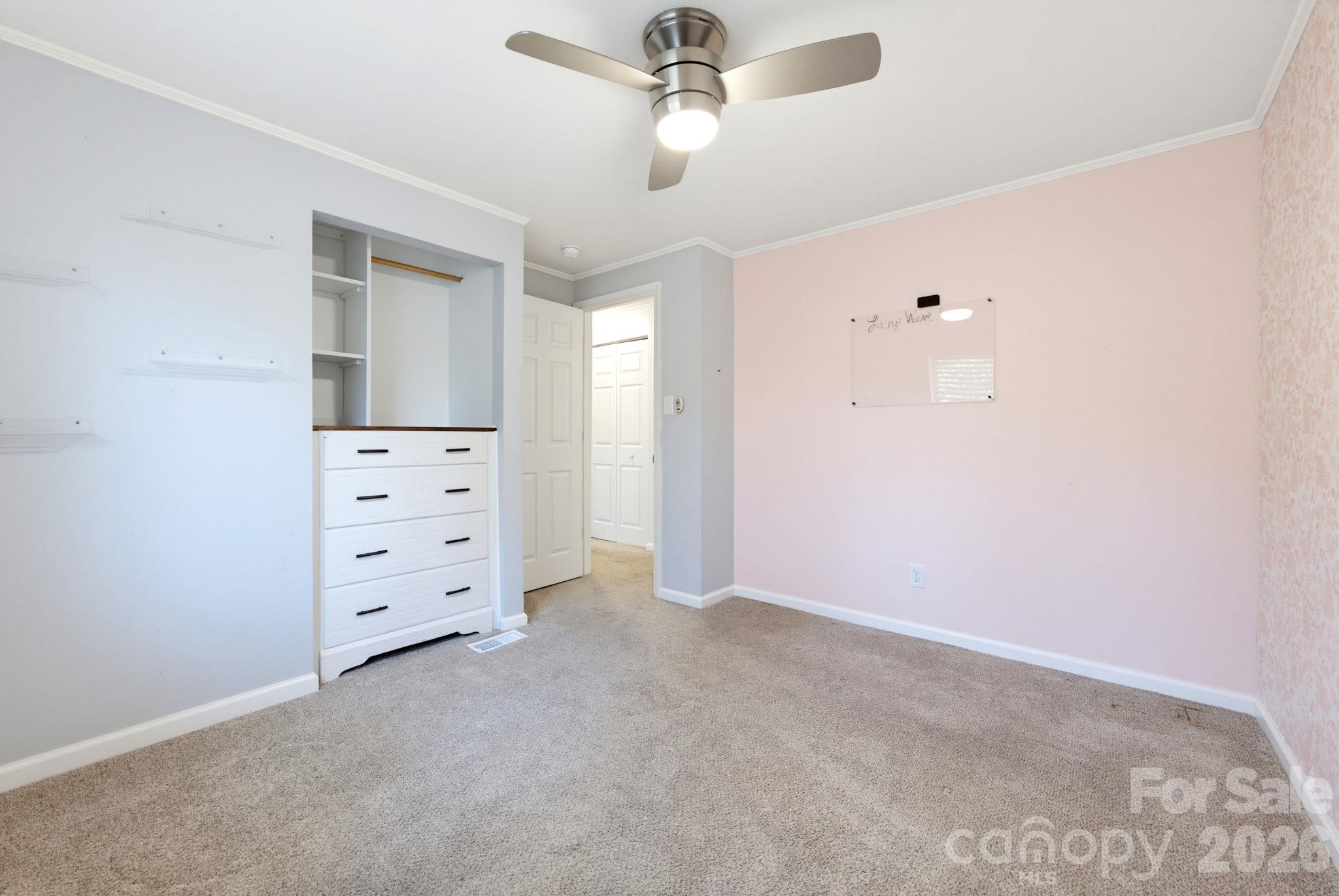 6901 Rollingridge Drive Property Photo 18