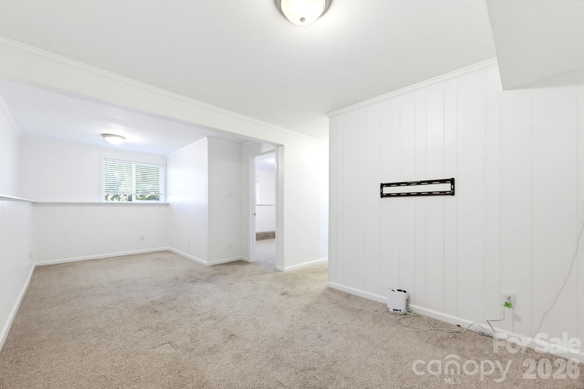 6901 Rollingridge Drive Property Photo 24