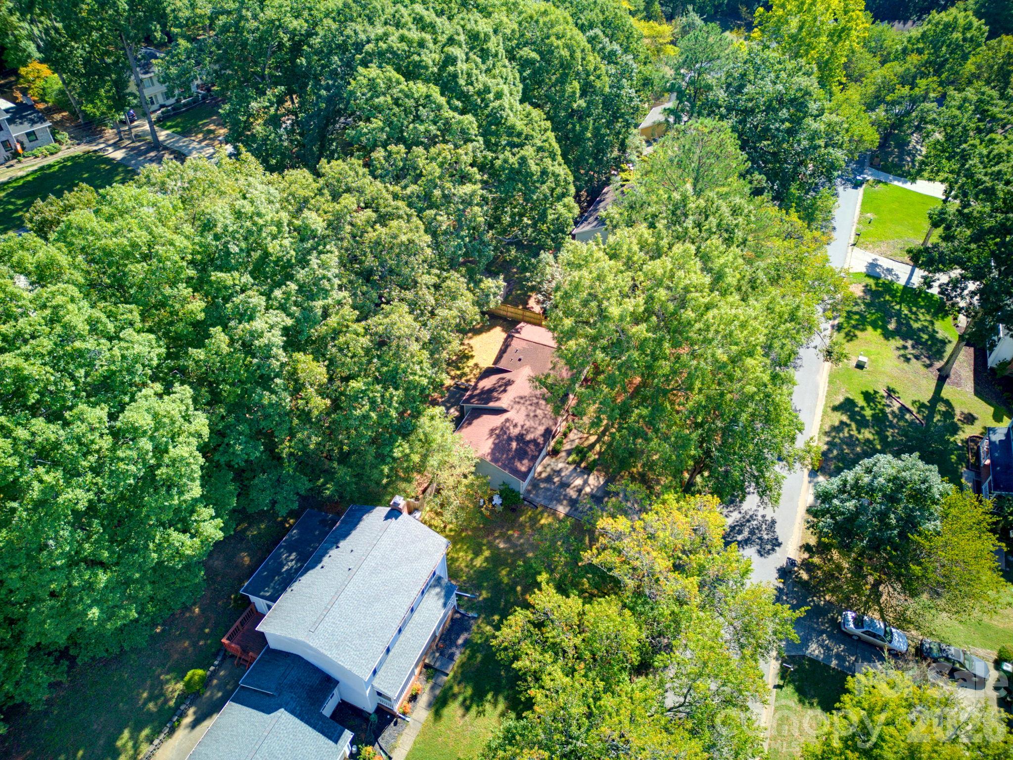 6901 Rollingridge Drive Property Photo 36