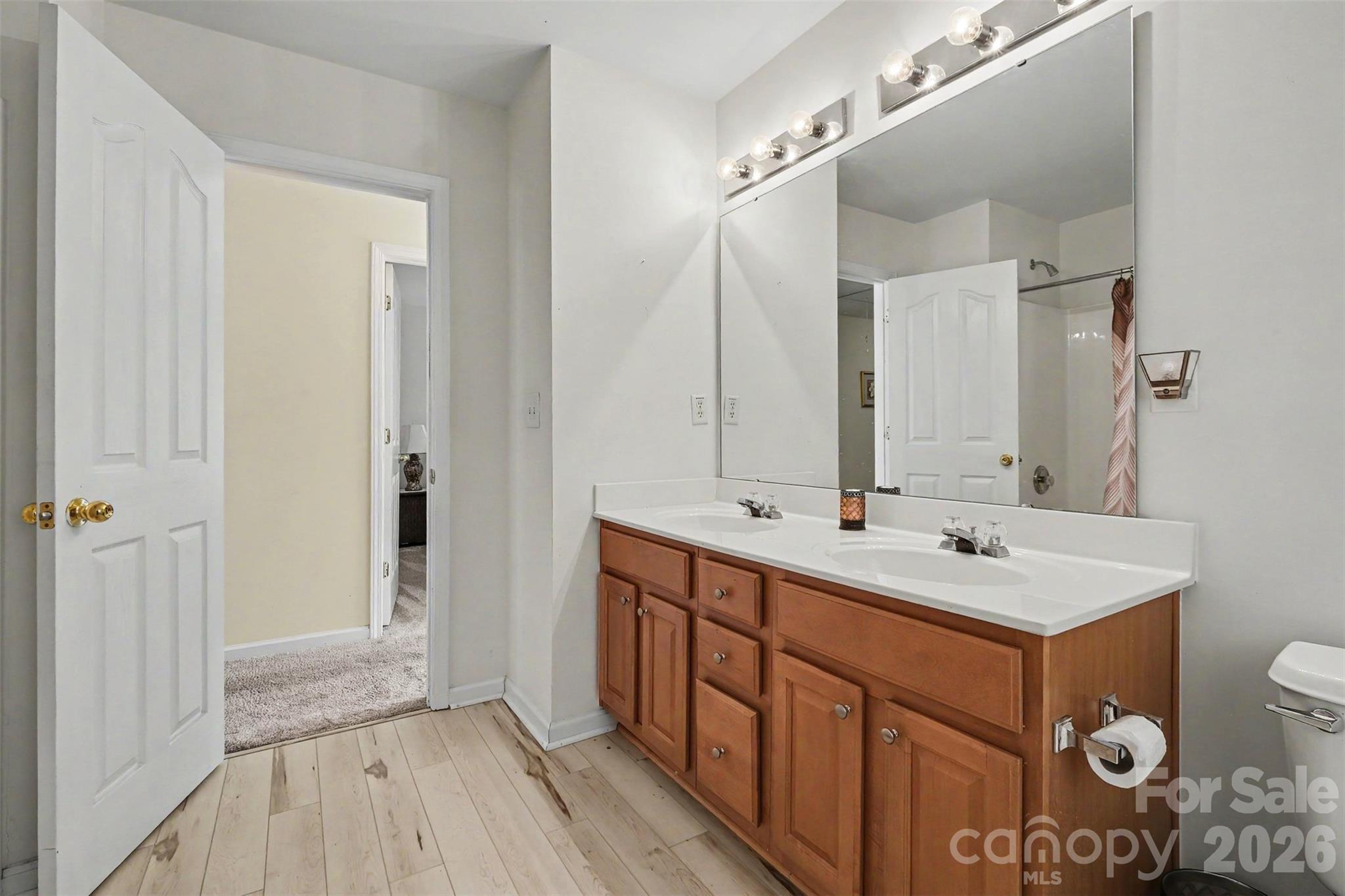 14412 Laurel Tree Lane Property Photo 34