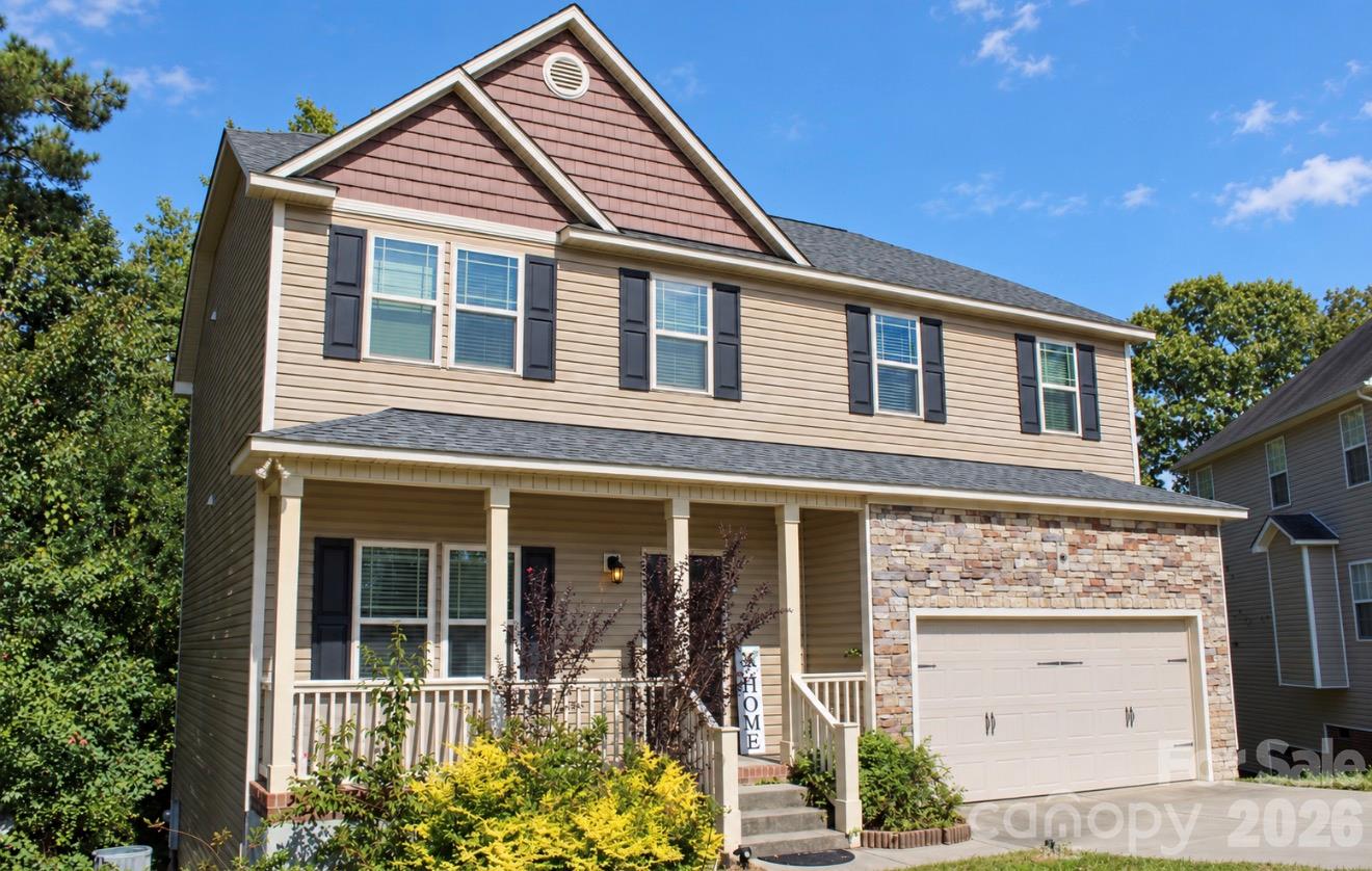 103 Jade Circle Property Photo 2