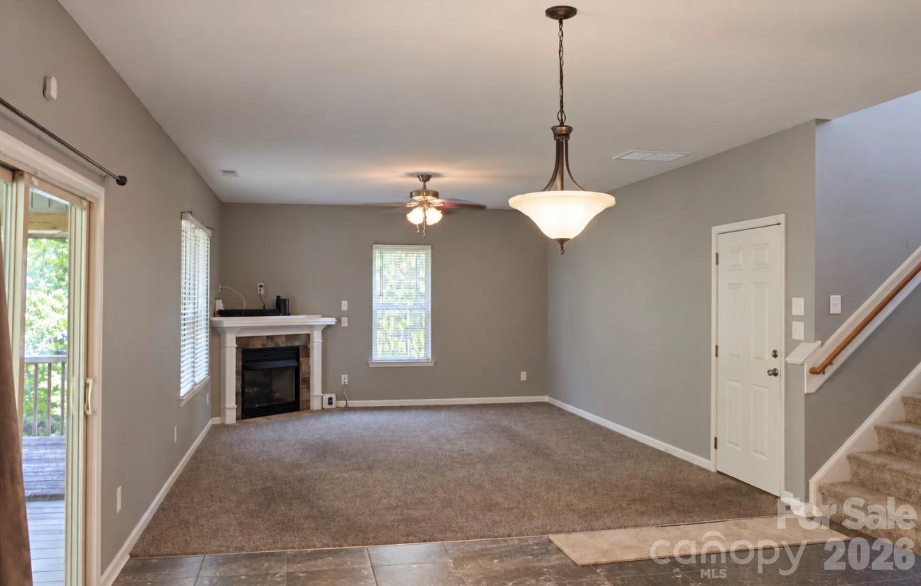 103 Jade Circle Property Photo 12