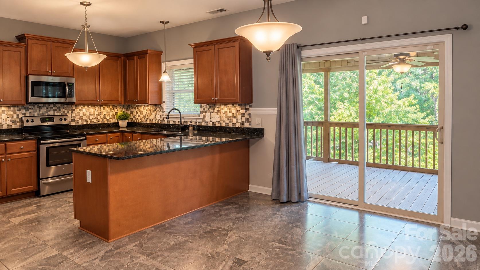103 Jade Circle Property Photo 16