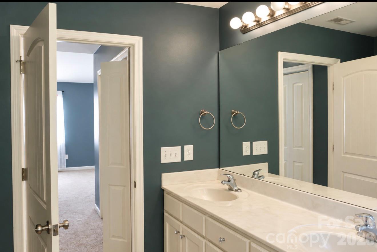 103 Jade Circle Property Photo 25