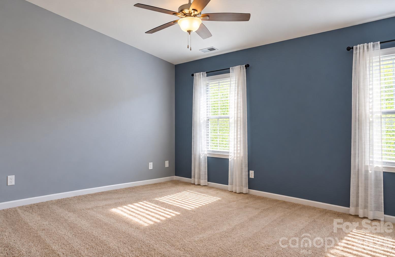 103 Jade Circle Property Photo 28