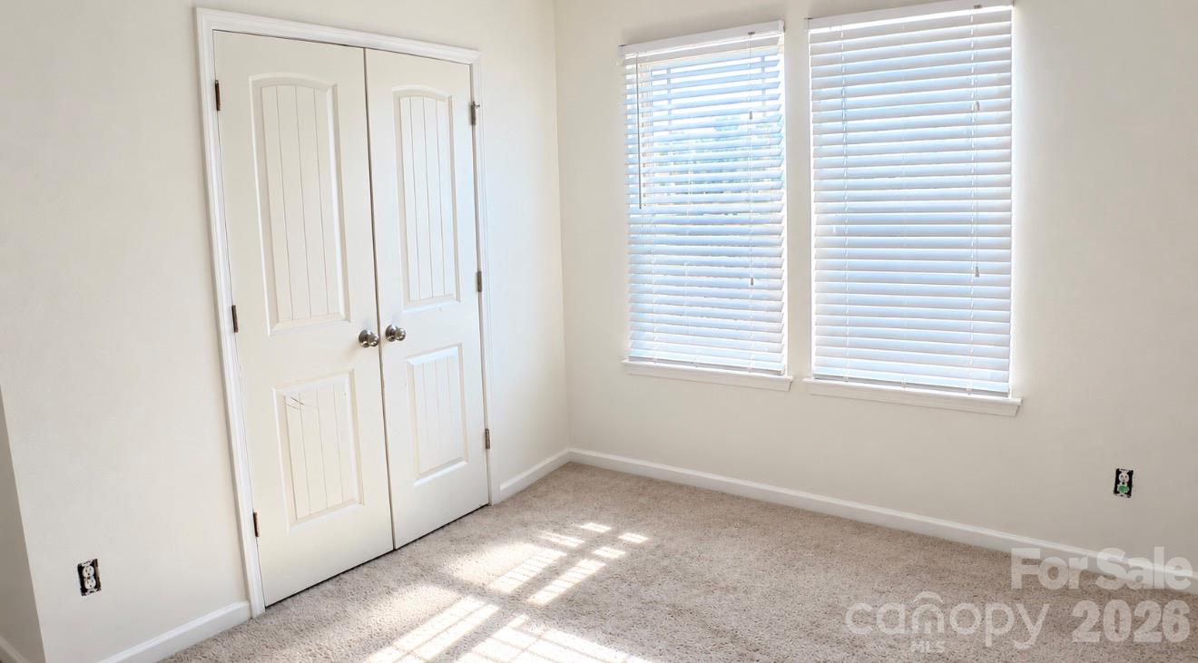 103 Jade Circle Property Photo 33